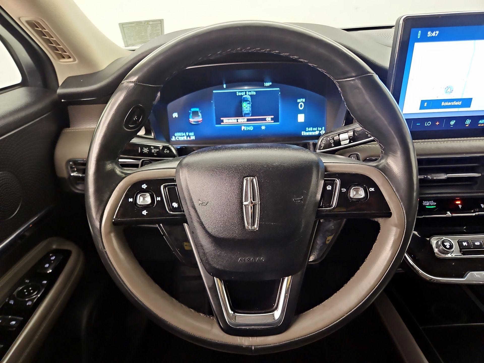 Thumbnail: 2023 Lincoln Corsair - 10
