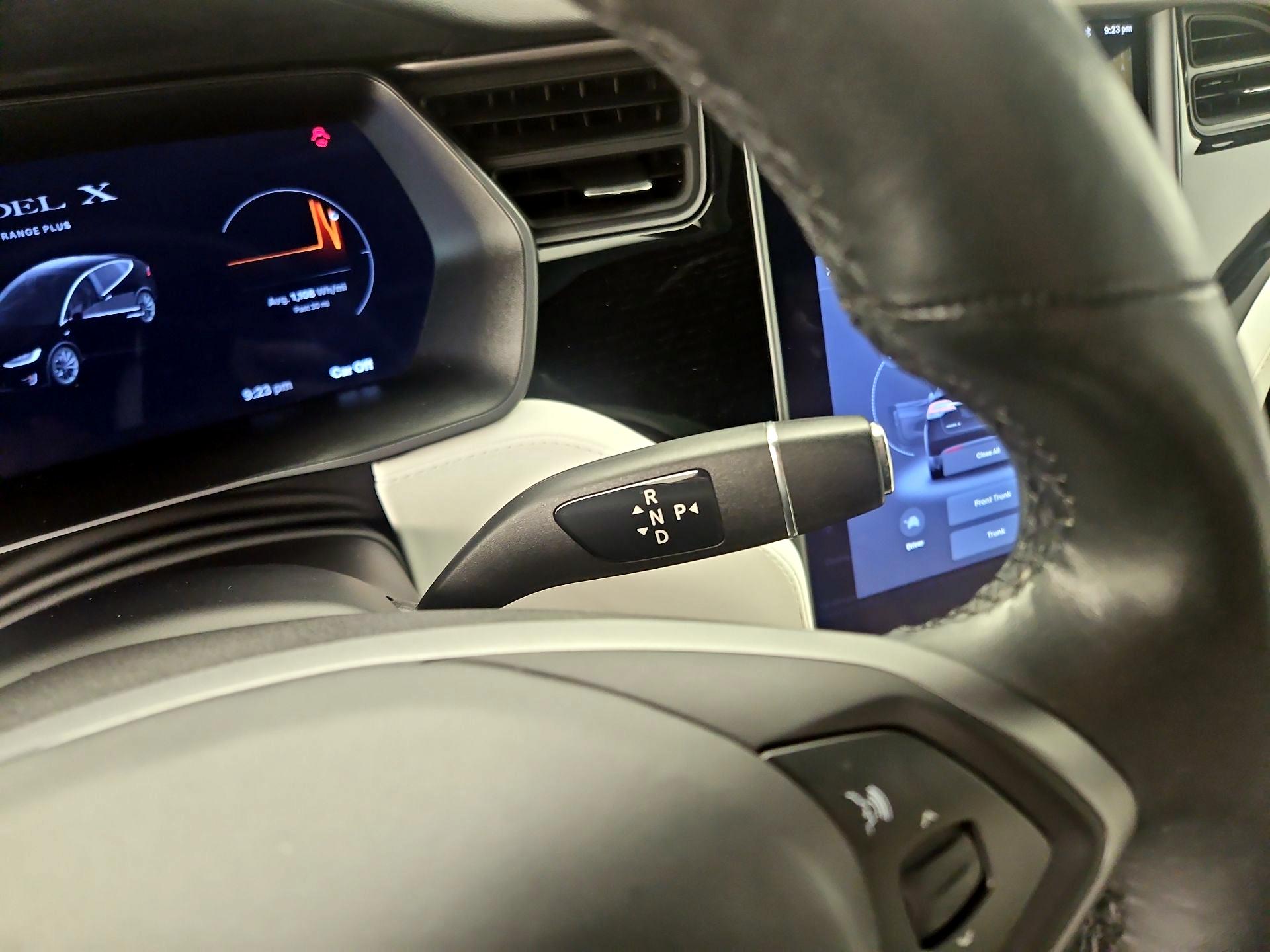 Thumbnail: 2020 Tesla Model X - 17