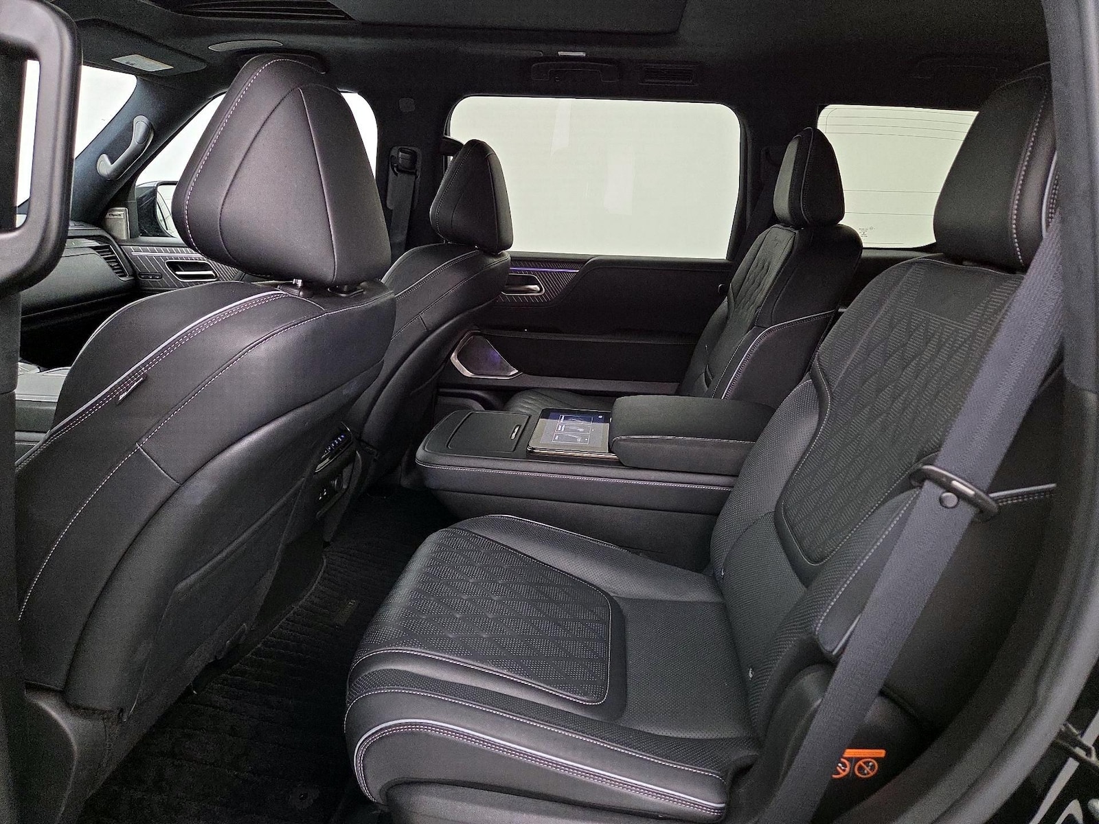 2025 INFINITI QX80 Autograph 4WD - Photo 22