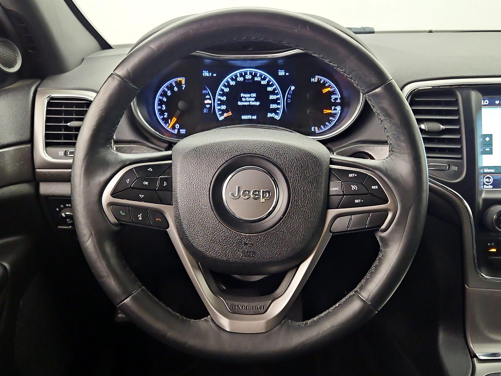 Thumbnail: 2018 Jeep Grand Cherokee - 10