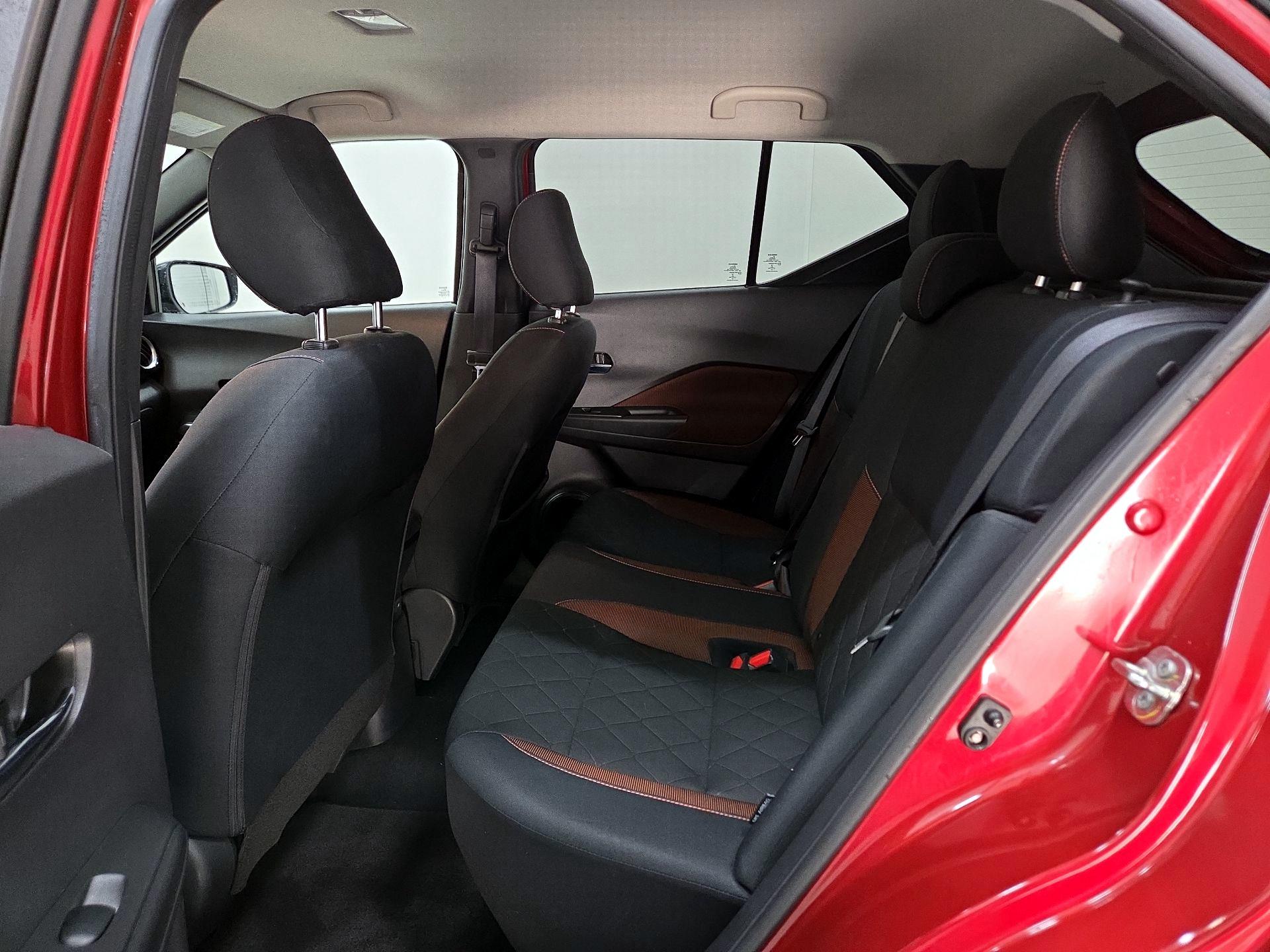 Thumbnail: 2020 Nissan Kicks - 18