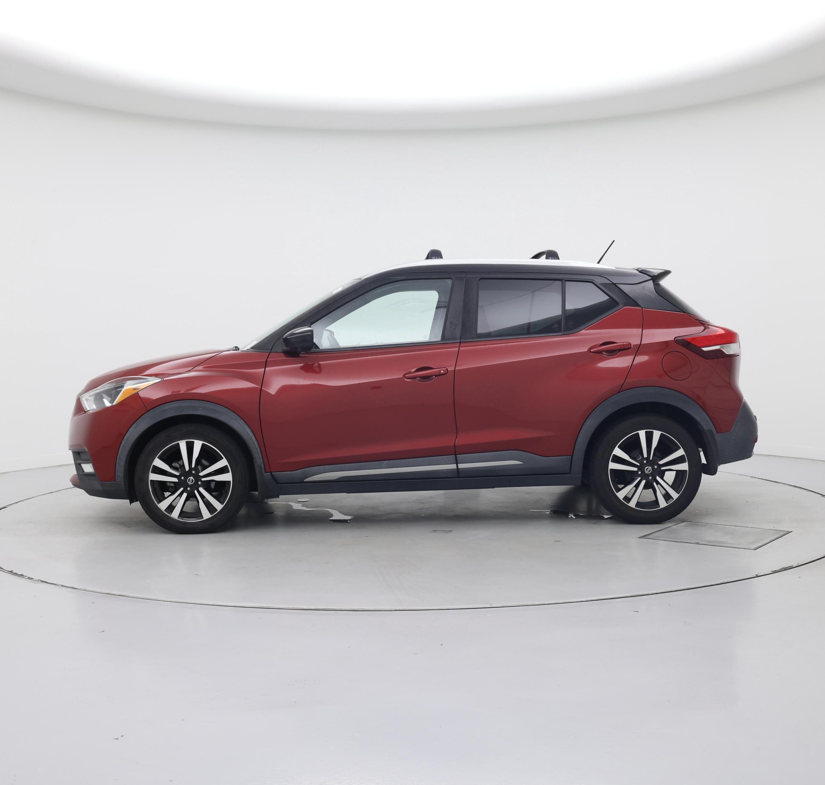 Thumbnail: 2020 Nissan Kicks - 3