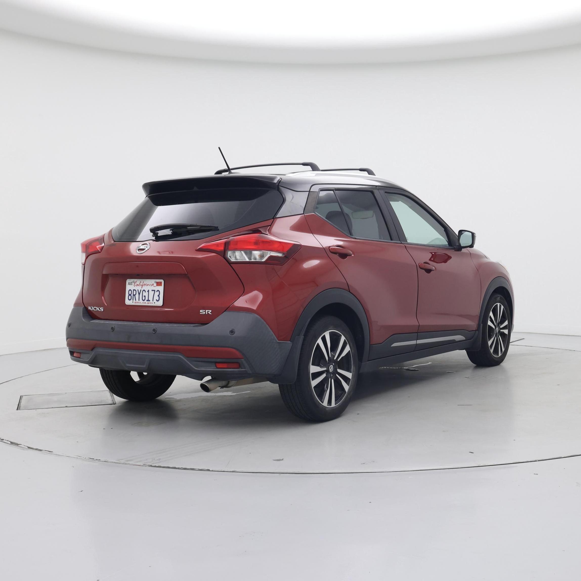 Thumbnail: 2020 Nissan Kicks - 8