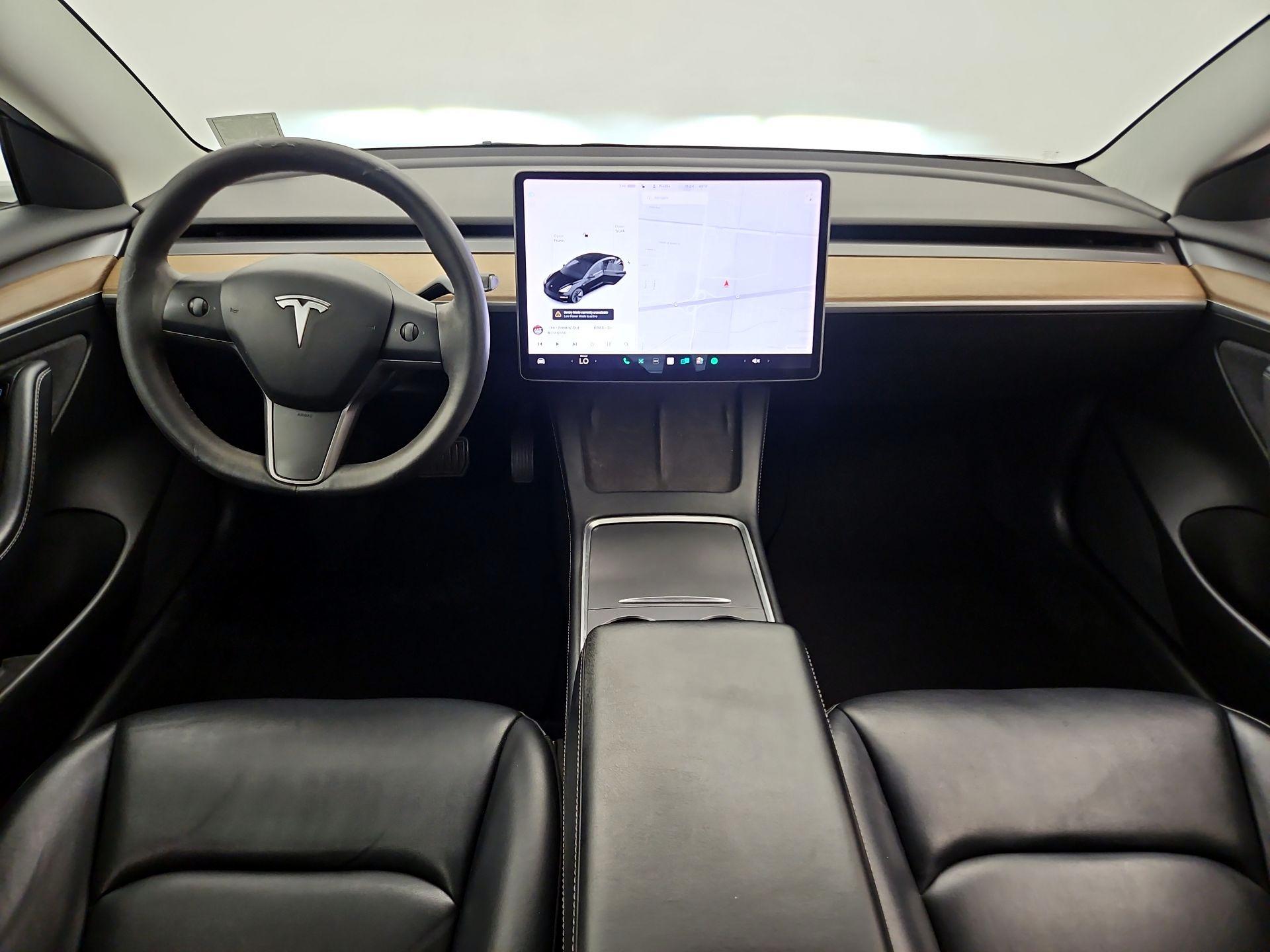 Thumbnail: 2022 Tesla Model 3 - 9