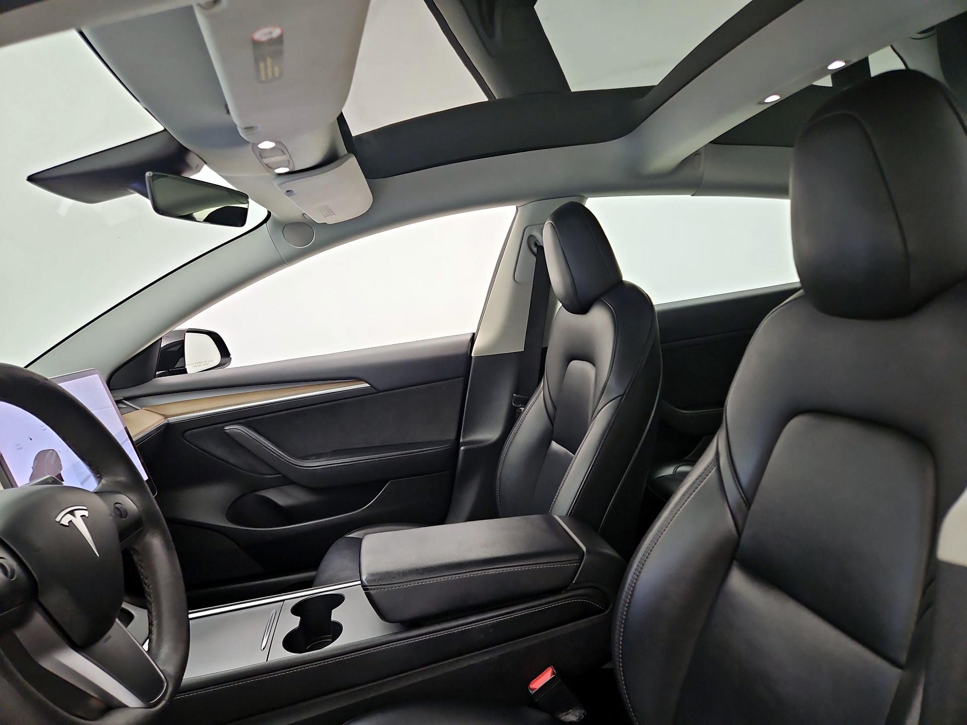 Thumbnail: 2022 Tesla Model 3 - 18
