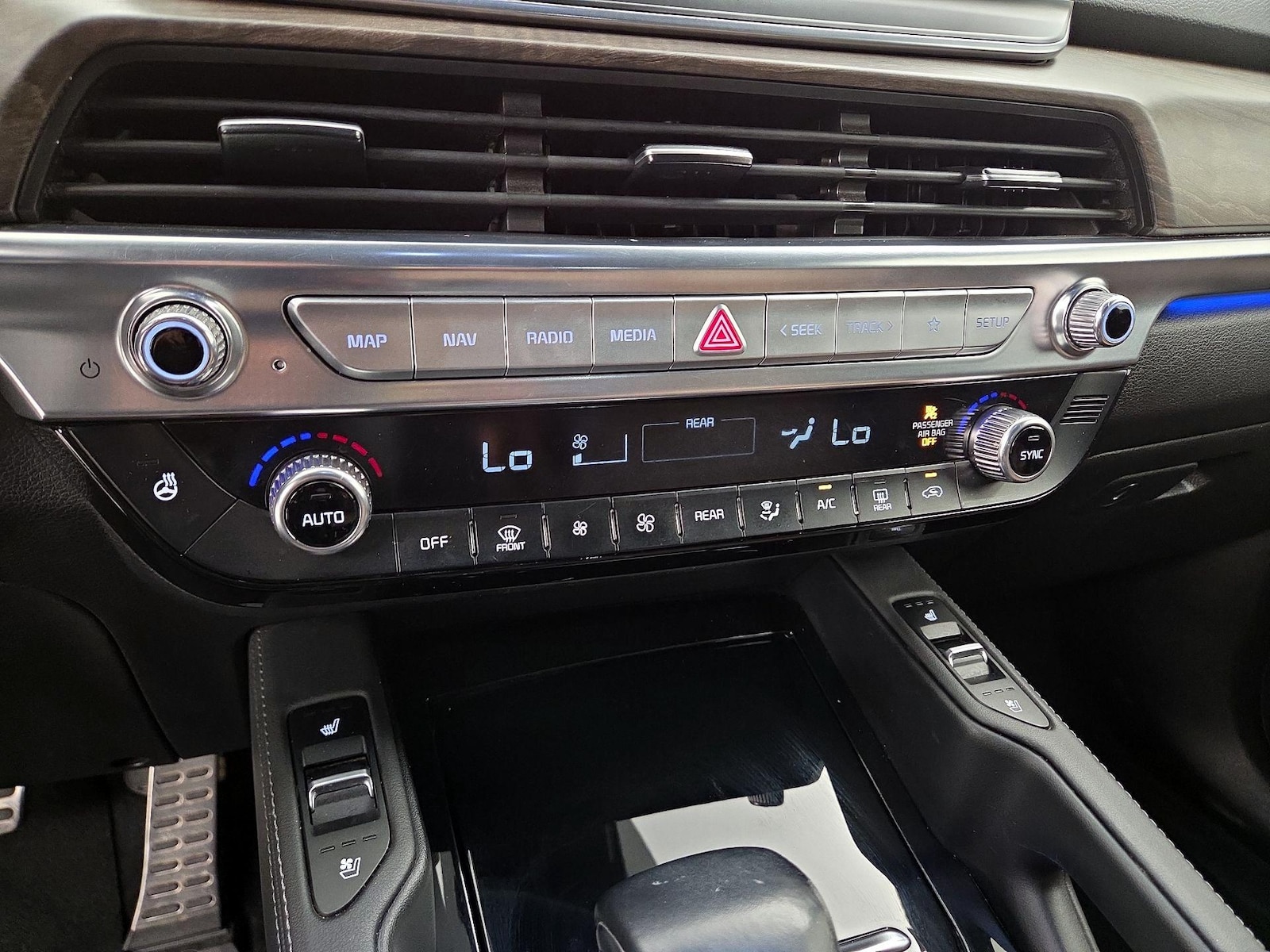 2021 Kia Telluride SX - Photo 18