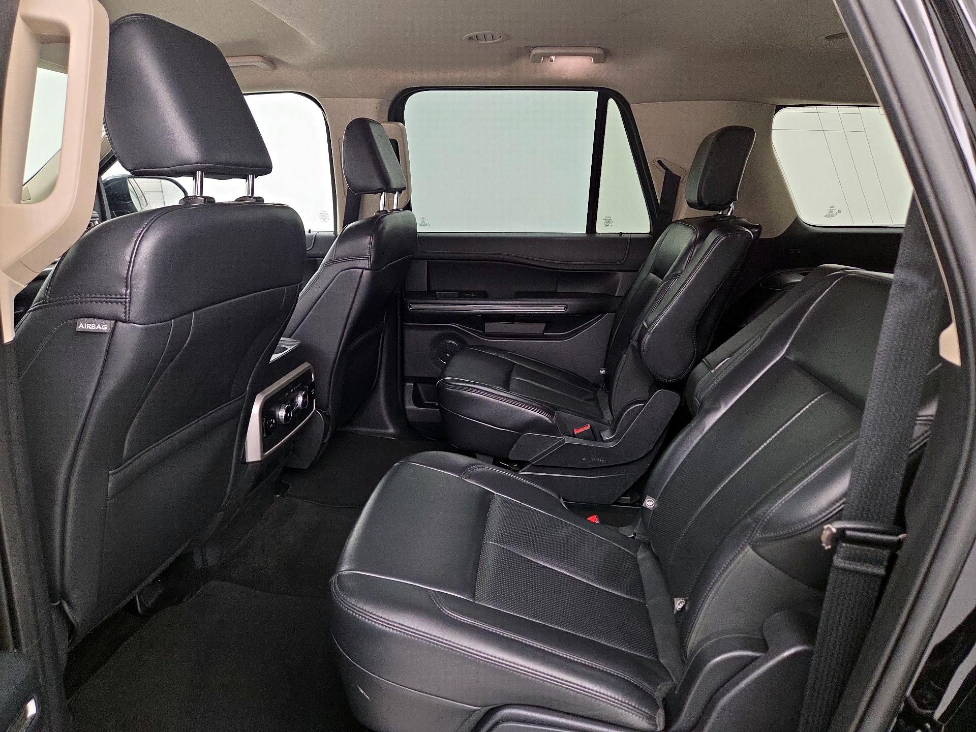 Thumbnail: 2022 Ford Expedition MAX - 20