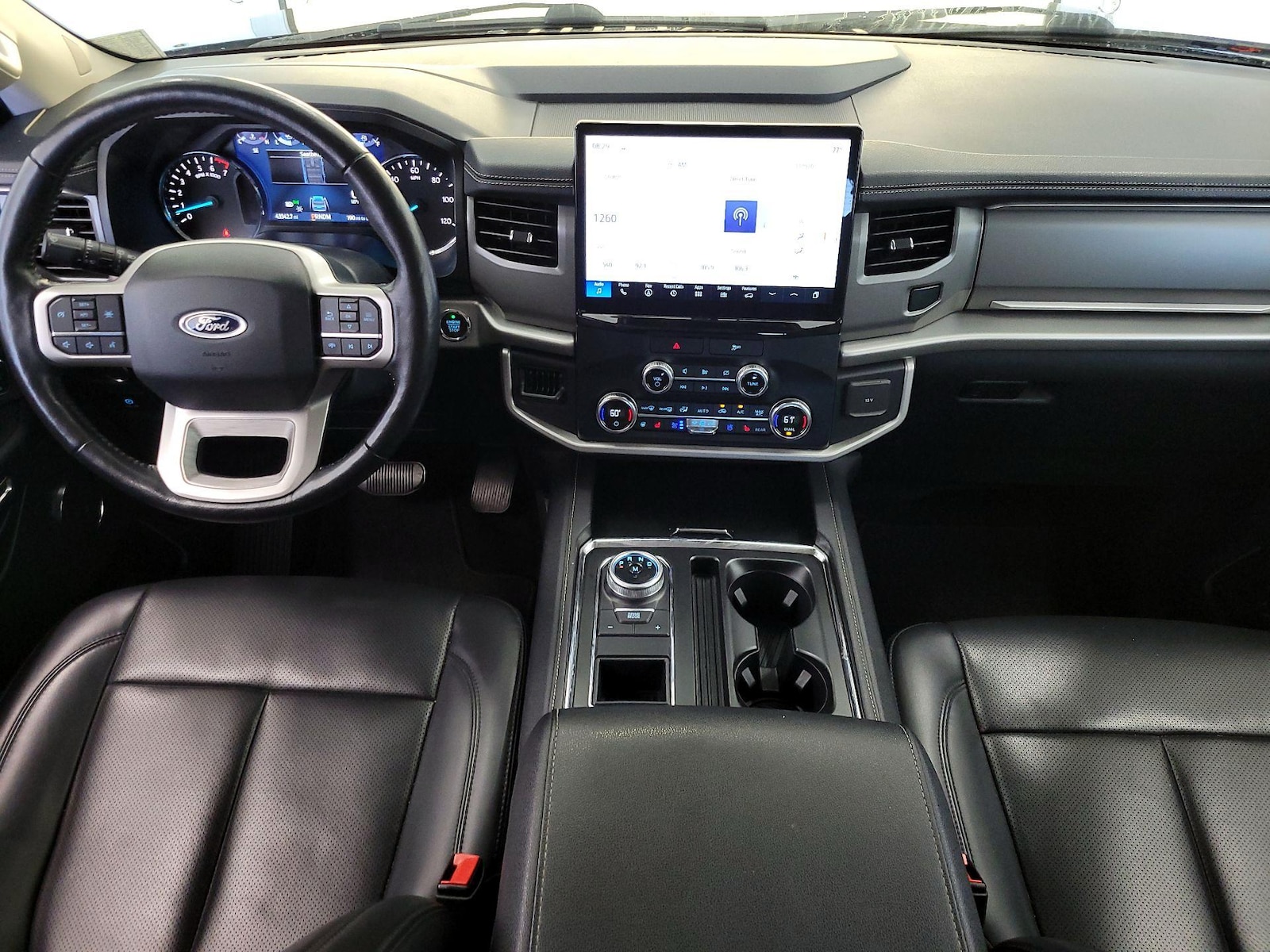 2022 Ford Expedition XLT - Photo 10