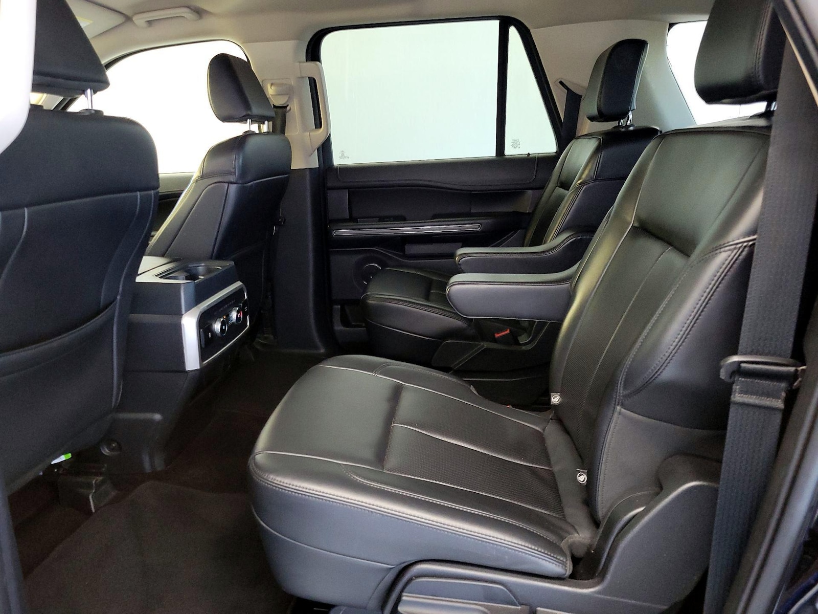 2022 Ford Expedition XLT - Photo 21