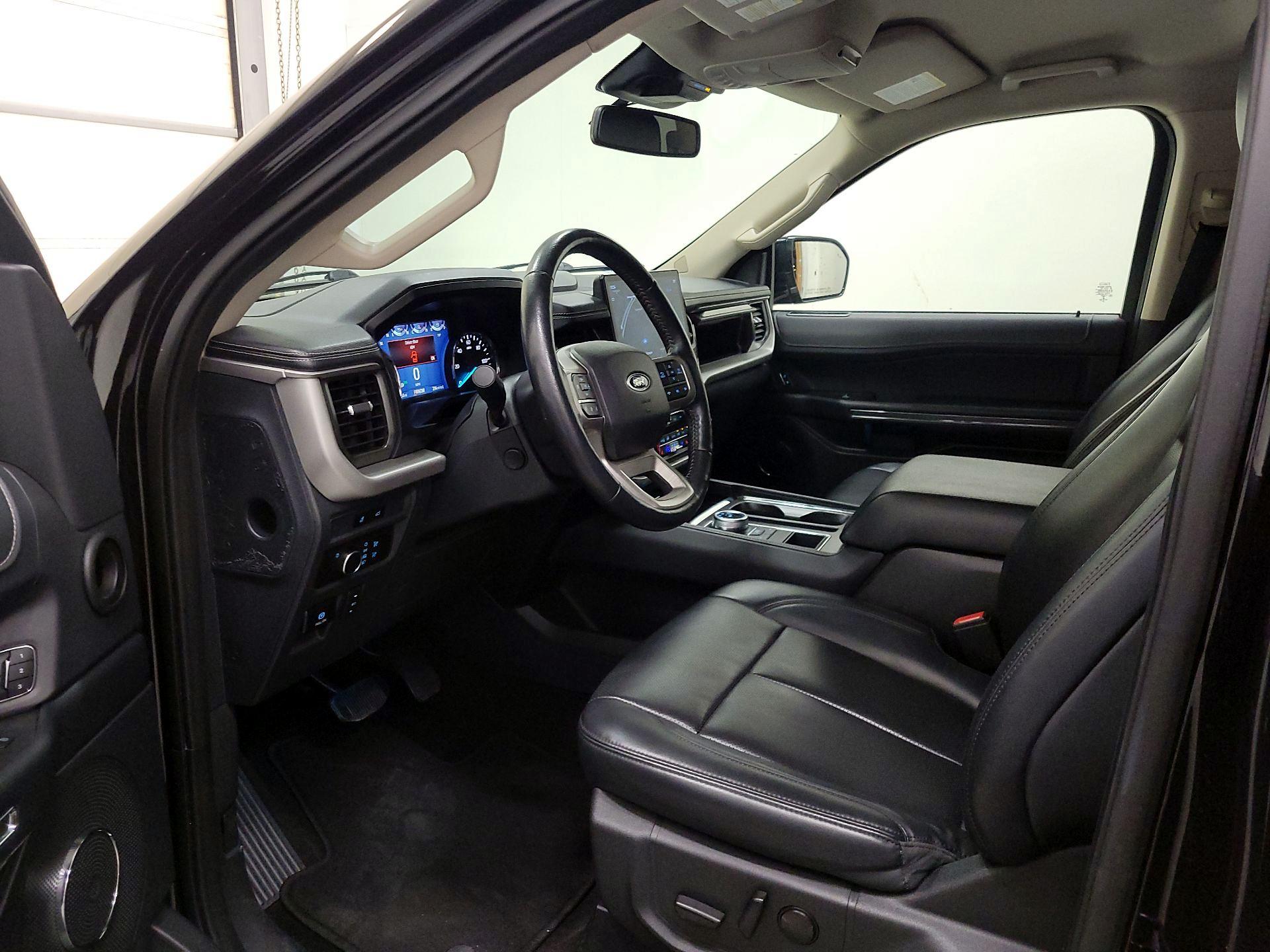 Thumbnail: 2022 Ford Expedition MAX - 11
