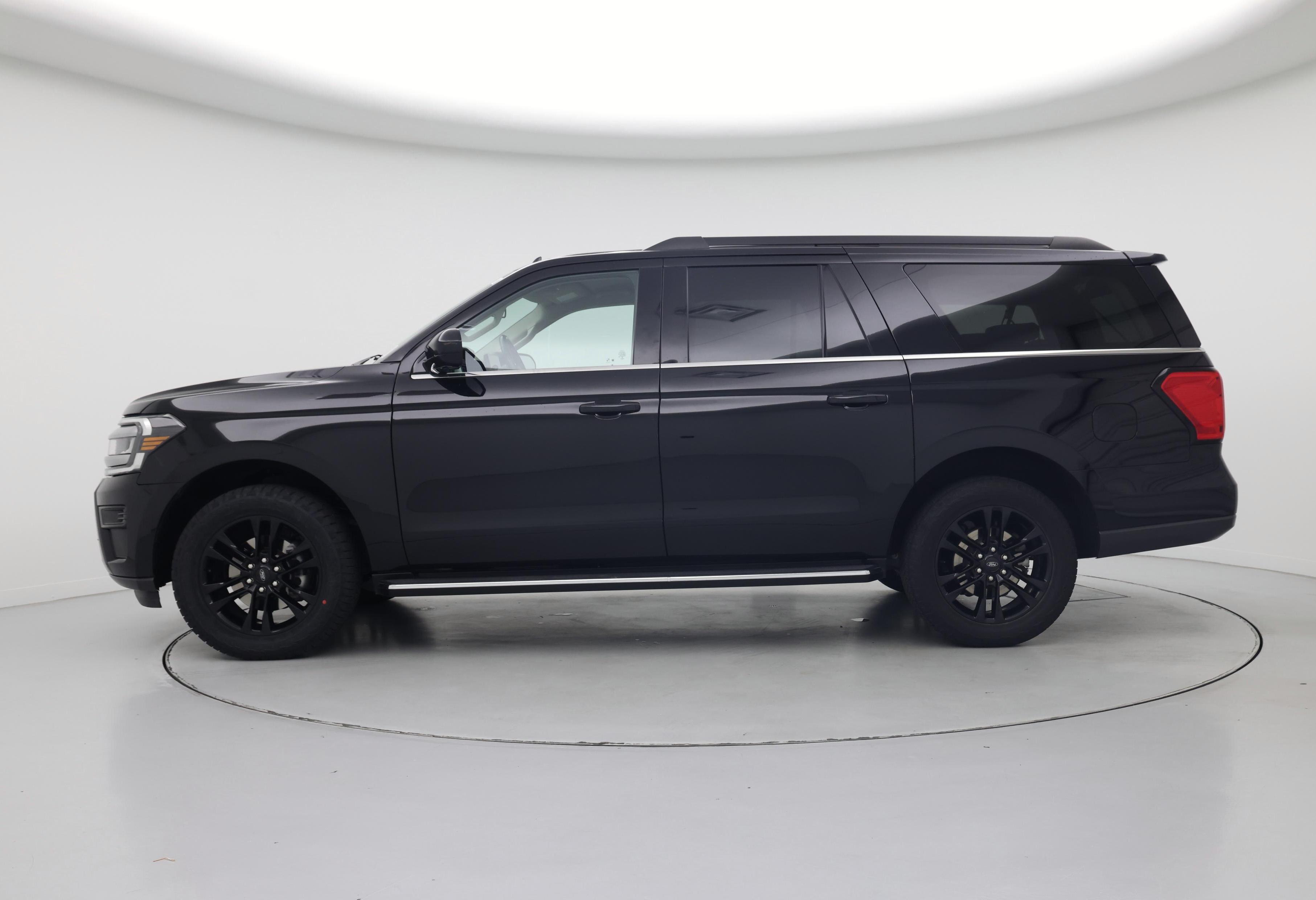 Thumbnail: 2022 Ford Expedition MAX - 3