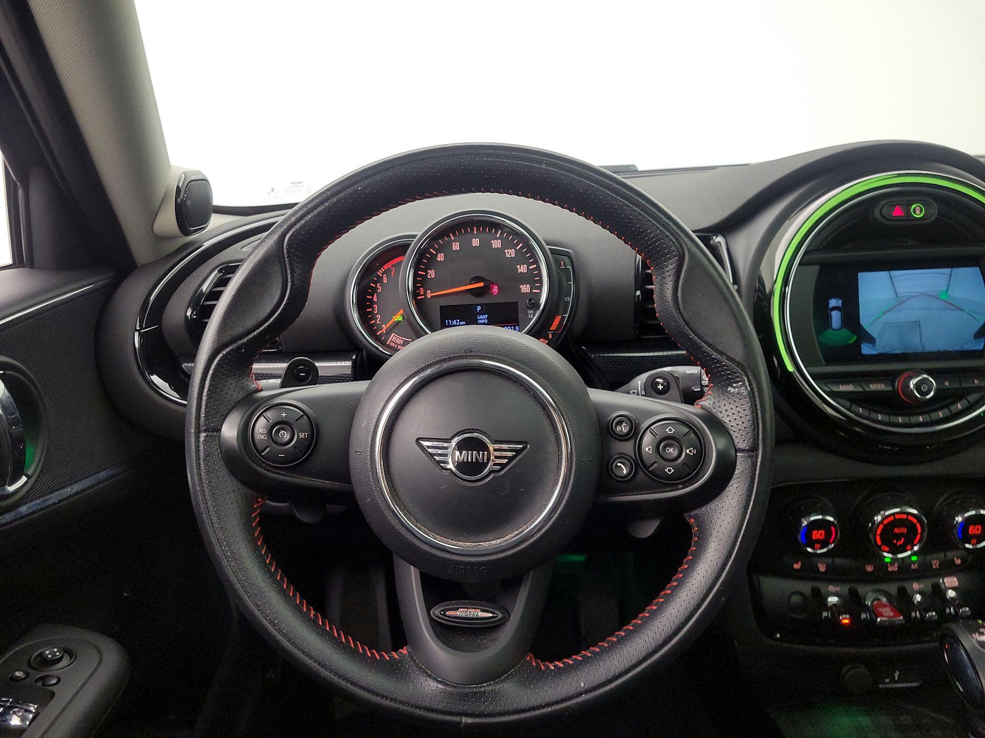 Thumbnail: 2019 MINI Cooper Clubman - 10