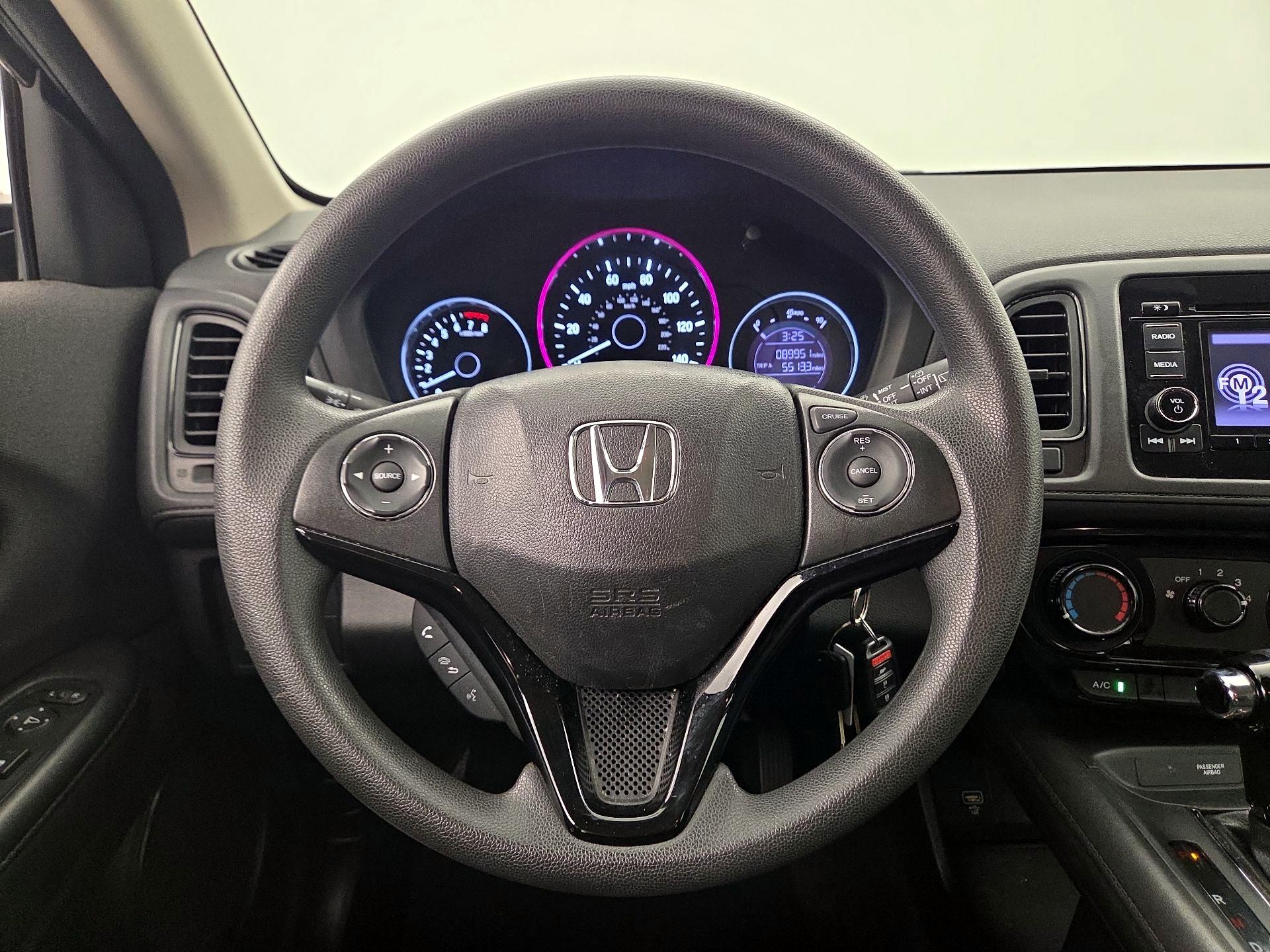 Thumbnail: 2019 Honda HR-V - 10