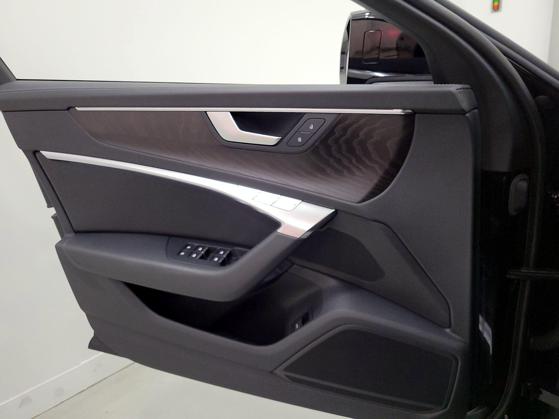 Thumbnail: 2021 Audi A6 - 12