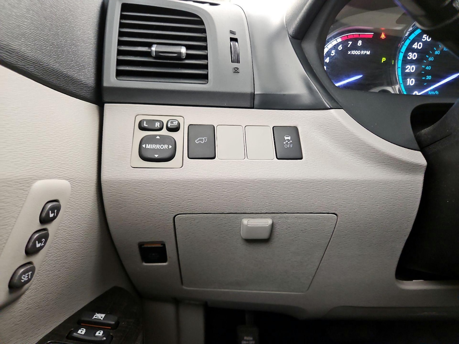 2014 Toyota Venza XLE - Photo 14