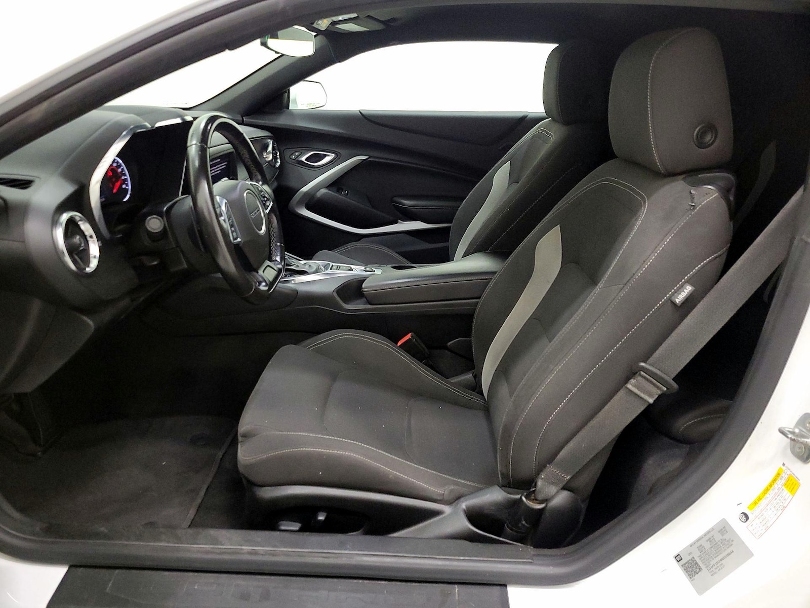 Power Seat(s) & Side Airbags
