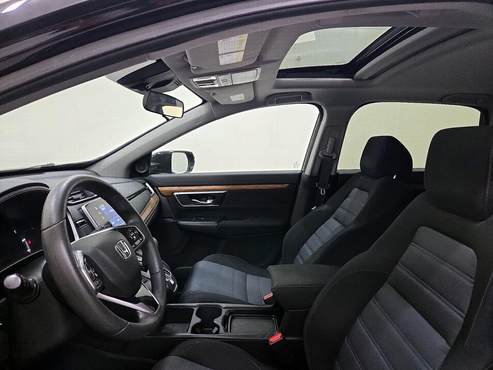 Sunroof(s) & Overhead Airbags