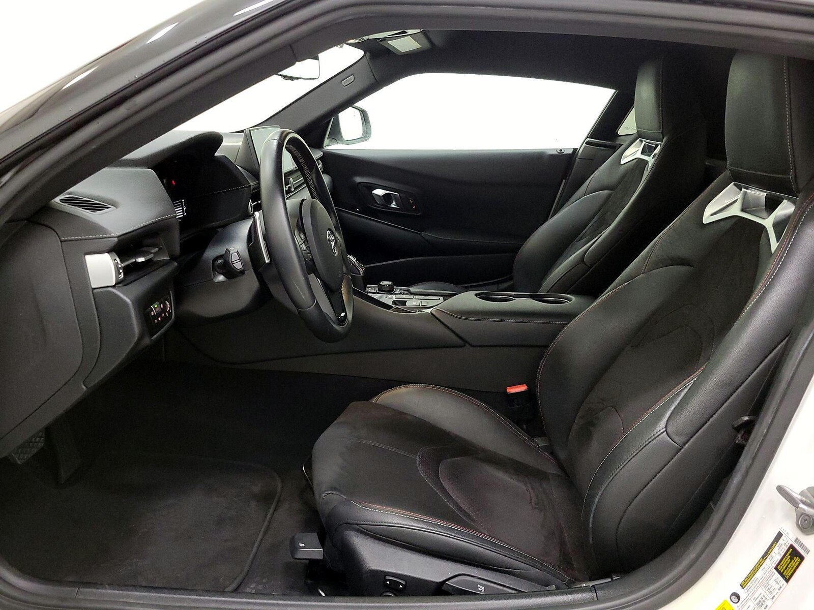 Power Seat(s) & Side Airbags