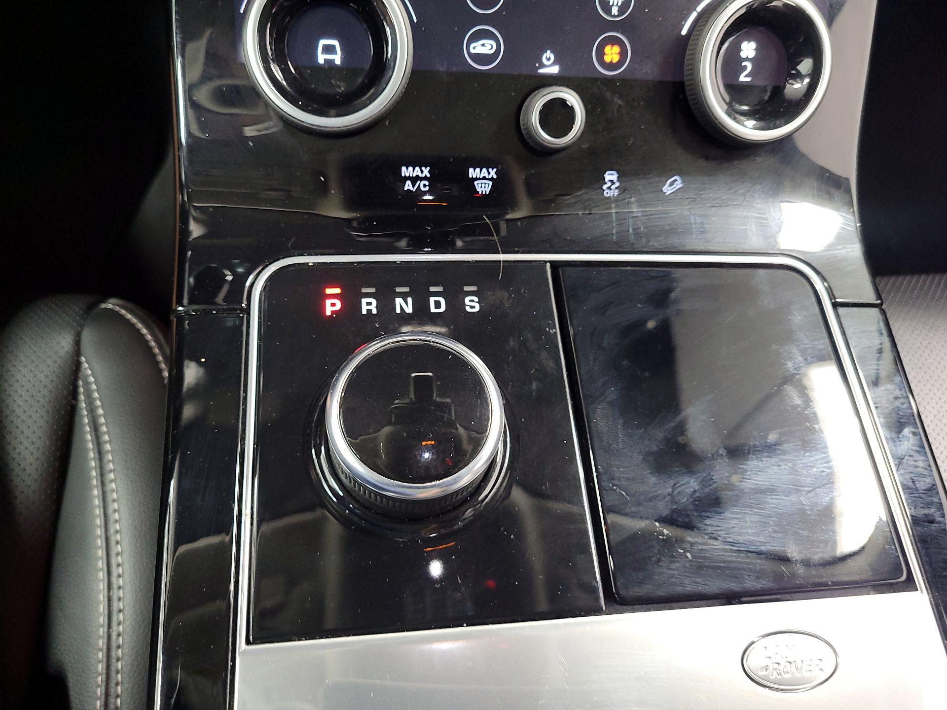 Thumbnail: 2019 Land Rover Range Rover Velar - 17