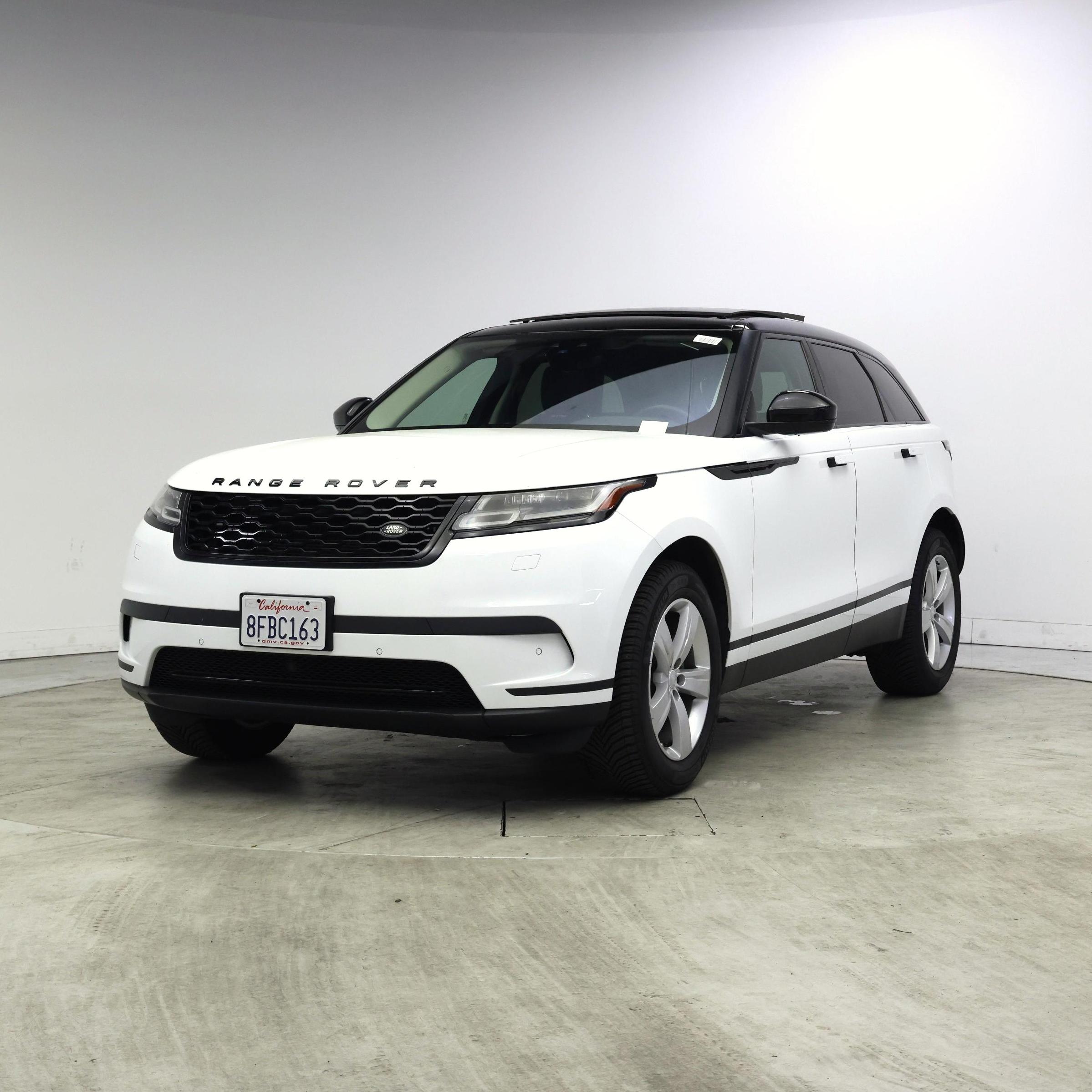 Thumbnail: 2019 Land Rover Range Rover Velar - 4