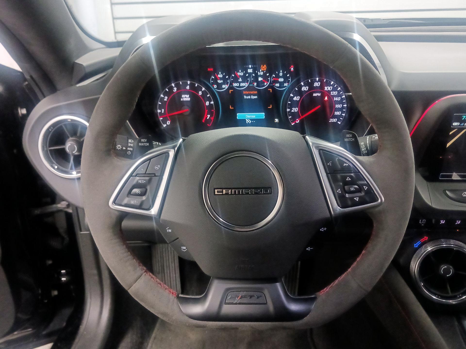 Thumbnail: 2017 Chevrolet Camaro - 10