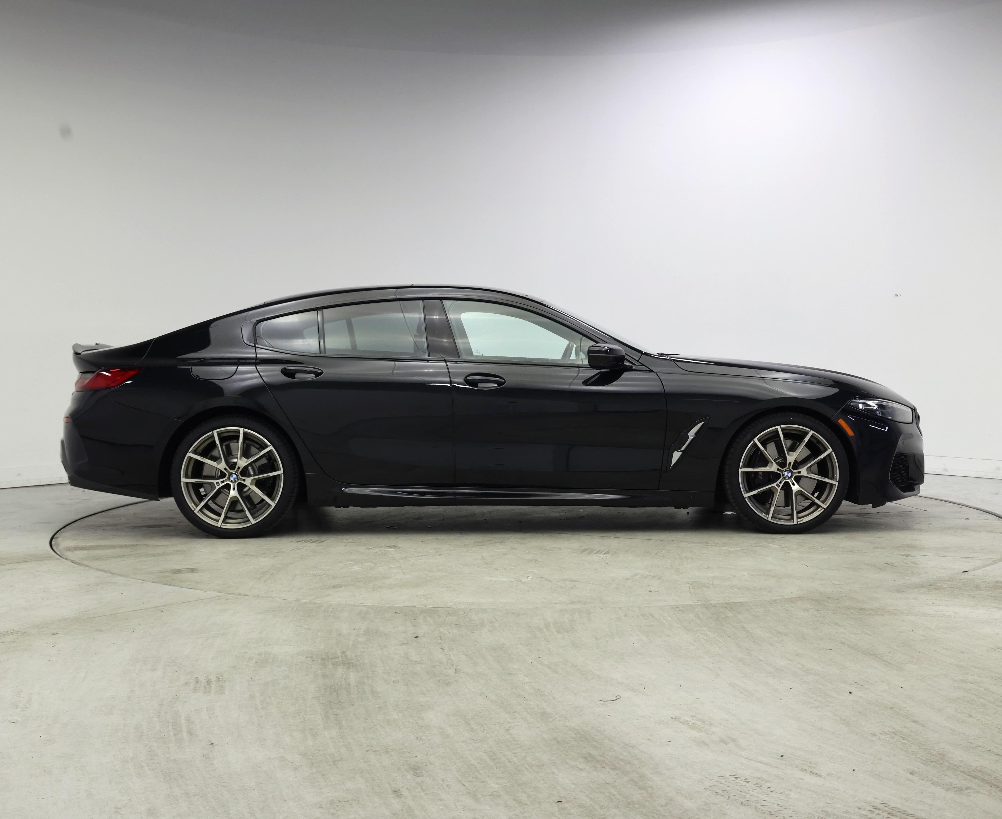 Thumbnail: 2021 BMW 8 Series - 7