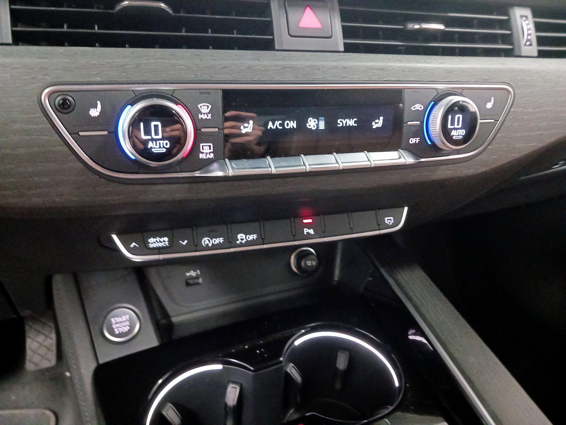 Thumbnail: 2023 Audi A4 - 15