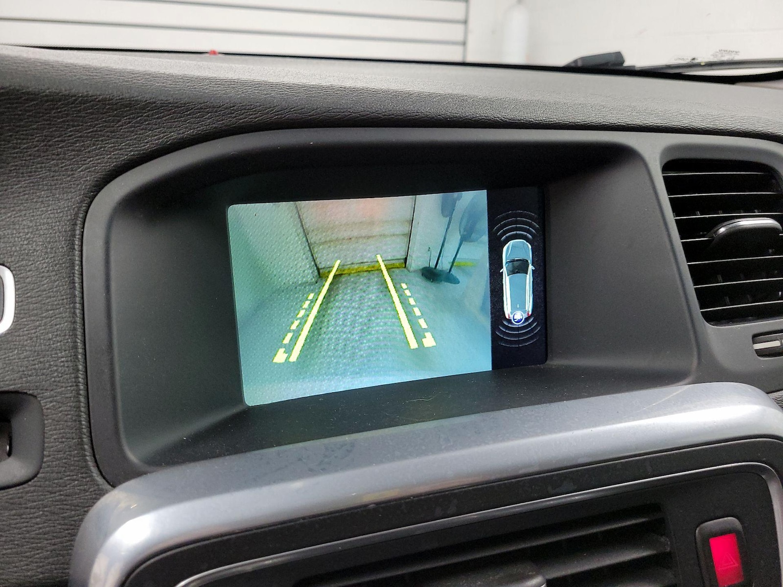 2015 Volvo V60 Base - Photo 15