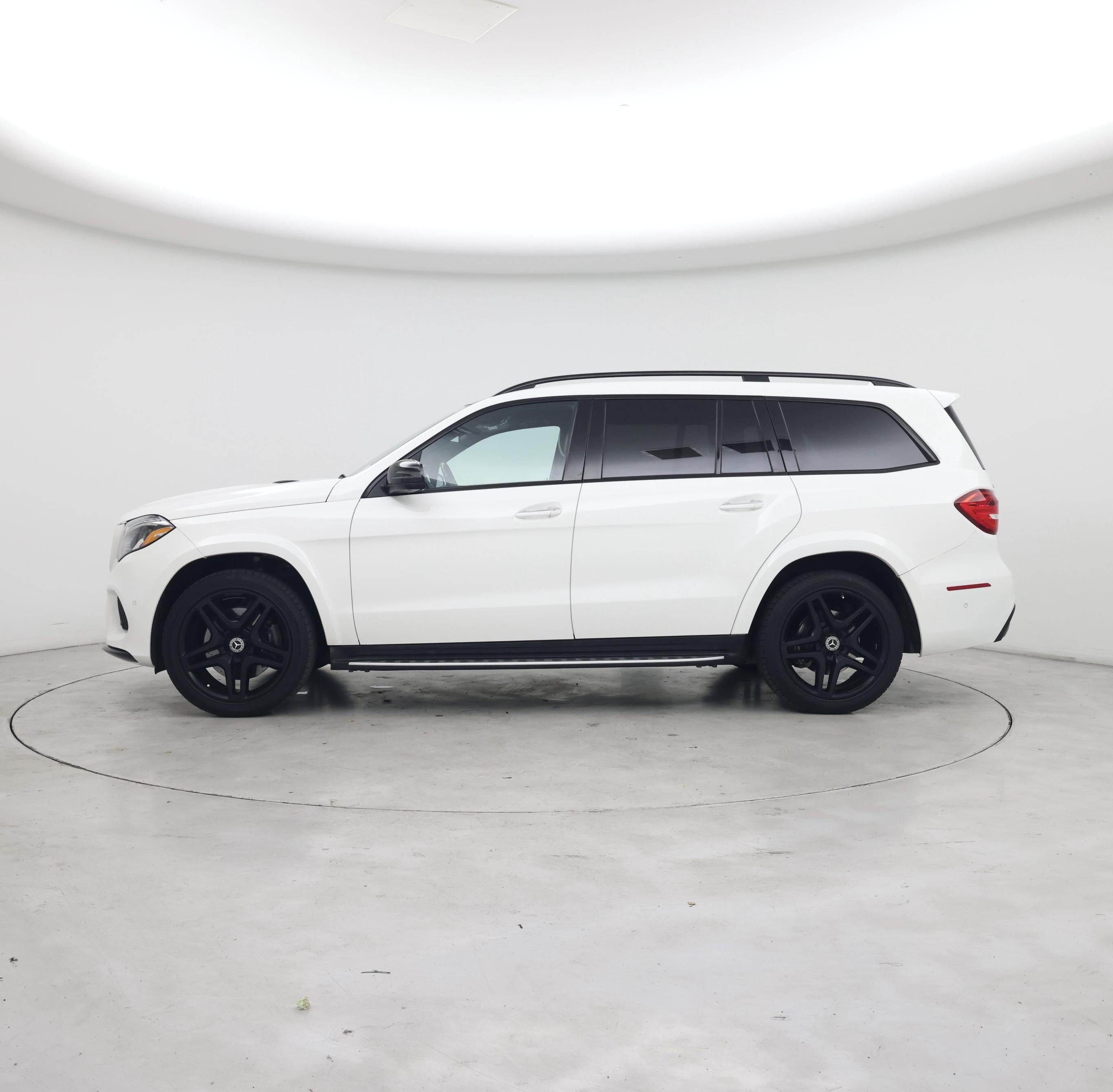 Thumbnail: 2019 Mercedes-Benz GLS - 3