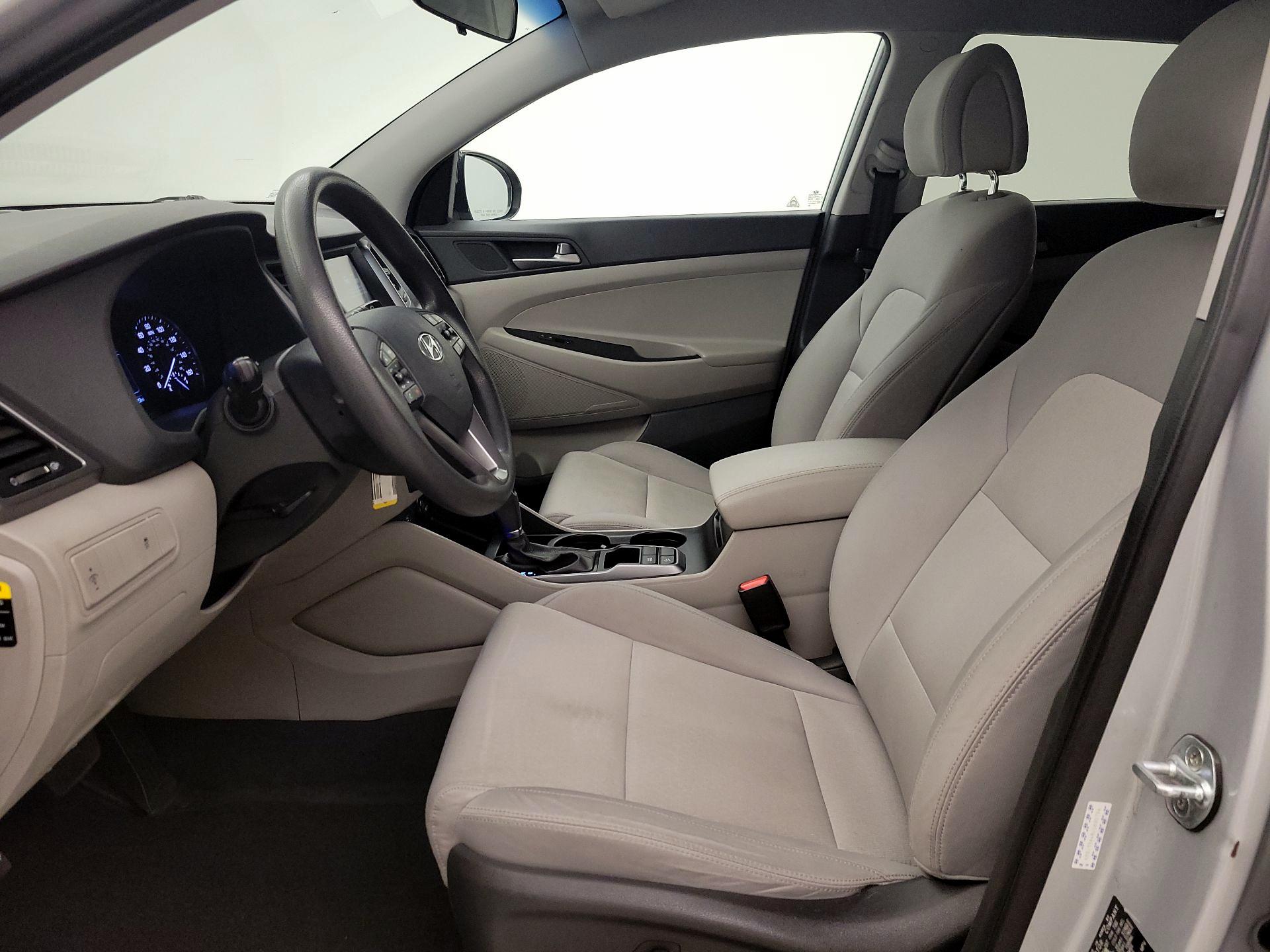 Thumbnail: 2018 Hyundai Tucson - 9