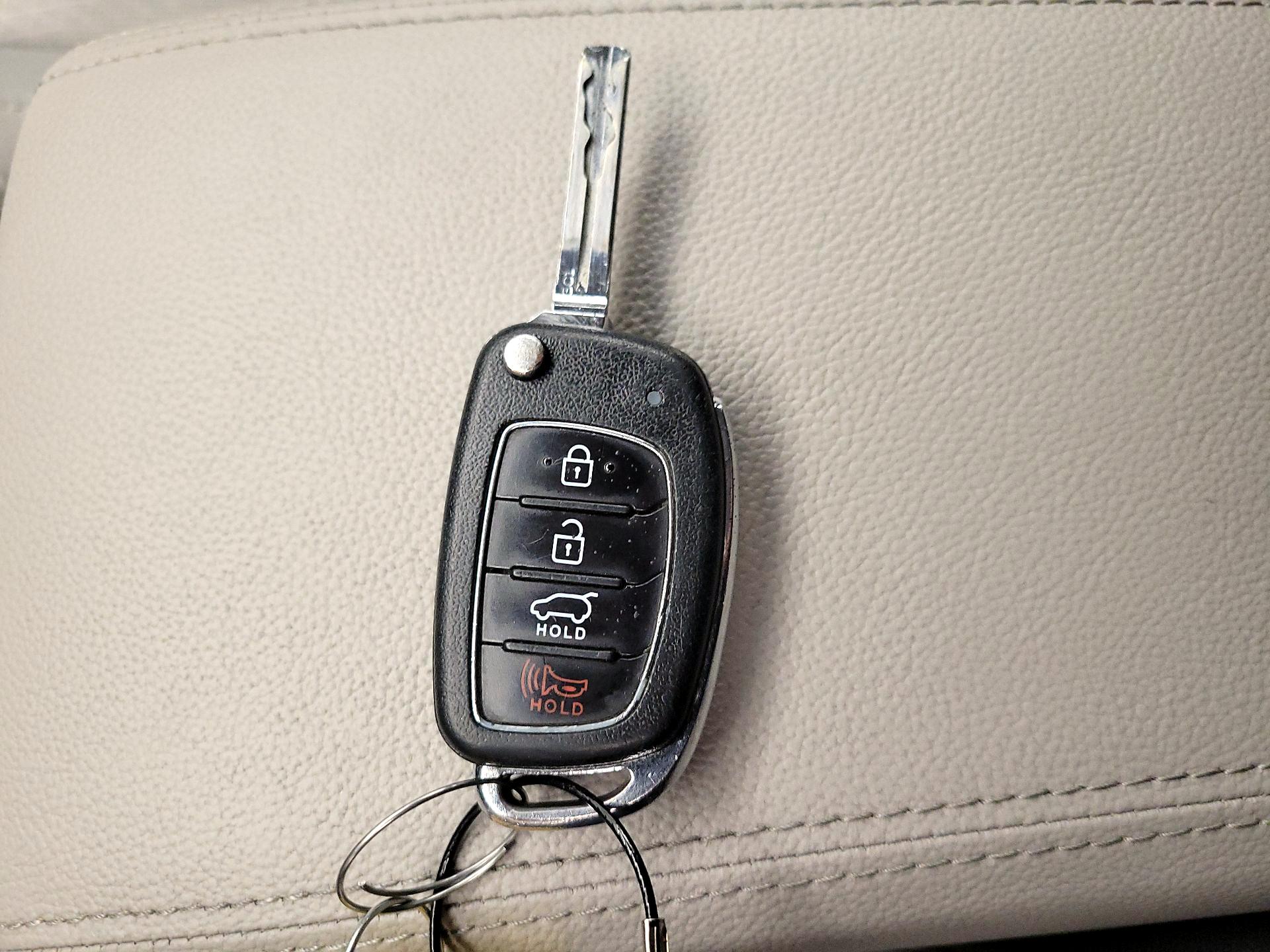 Thumbnail: 2018 Hyundai Tucson - 20