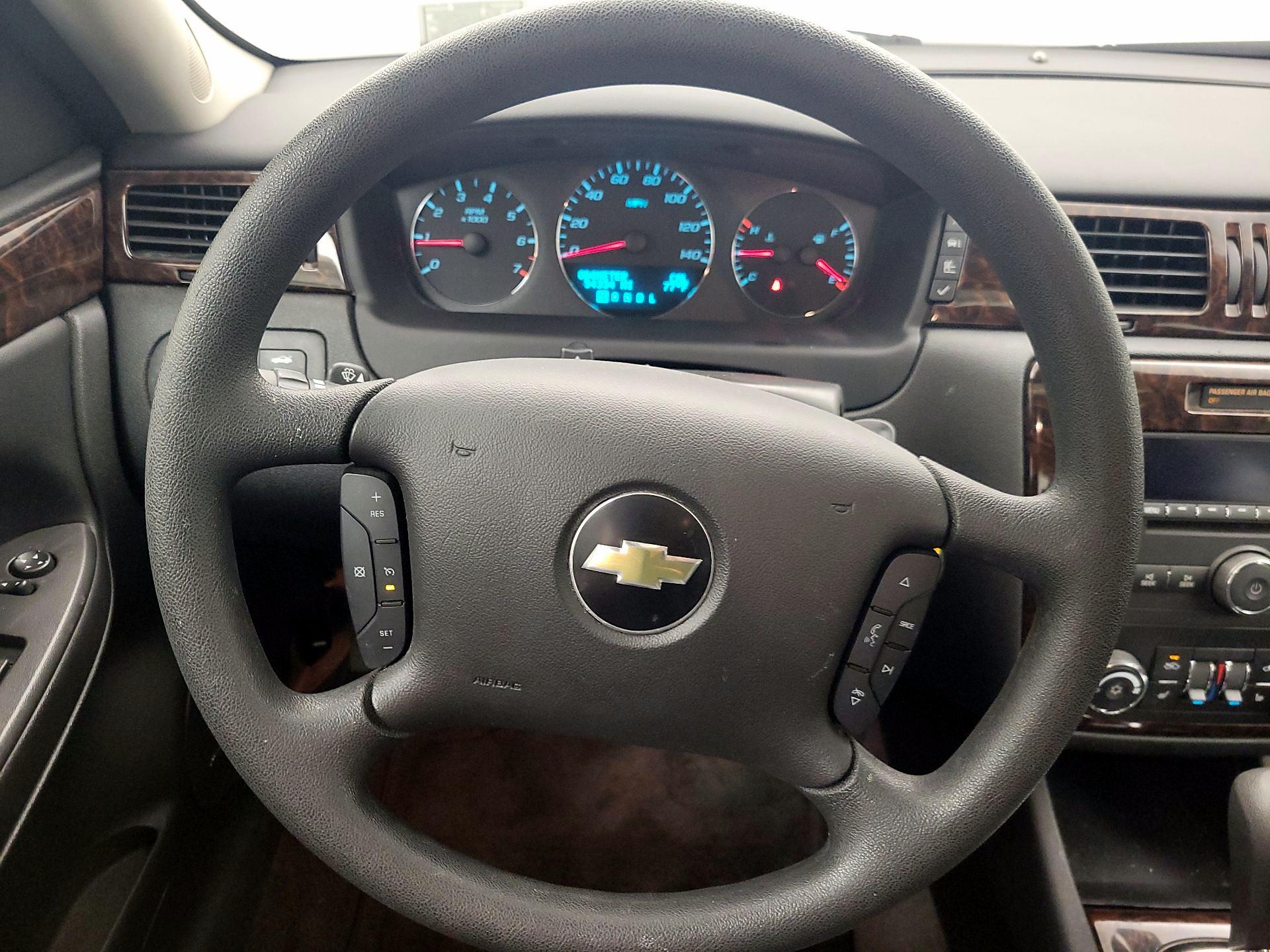 Thumbnail: 2015 Chevrolet Impala - 10