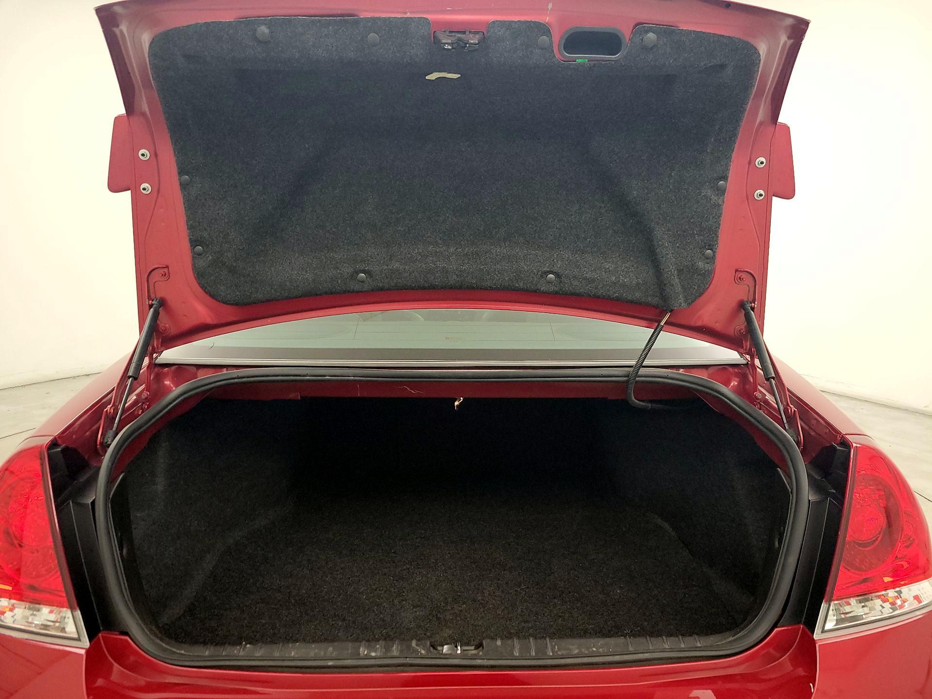 Thumbnail: 2015 Chevrolet Impala - 19