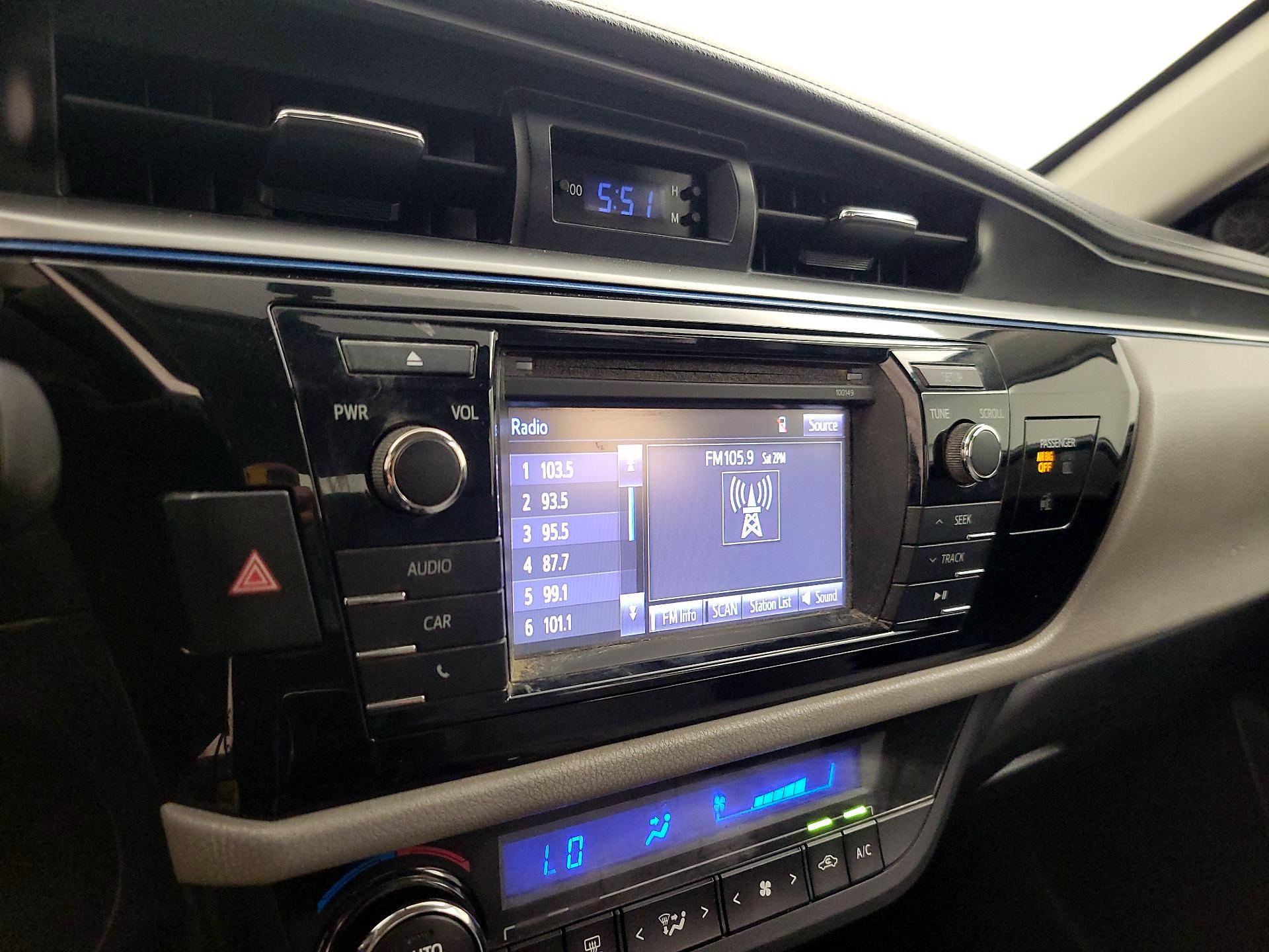 Thumbnail: 2014 Toyota Corolla - 15