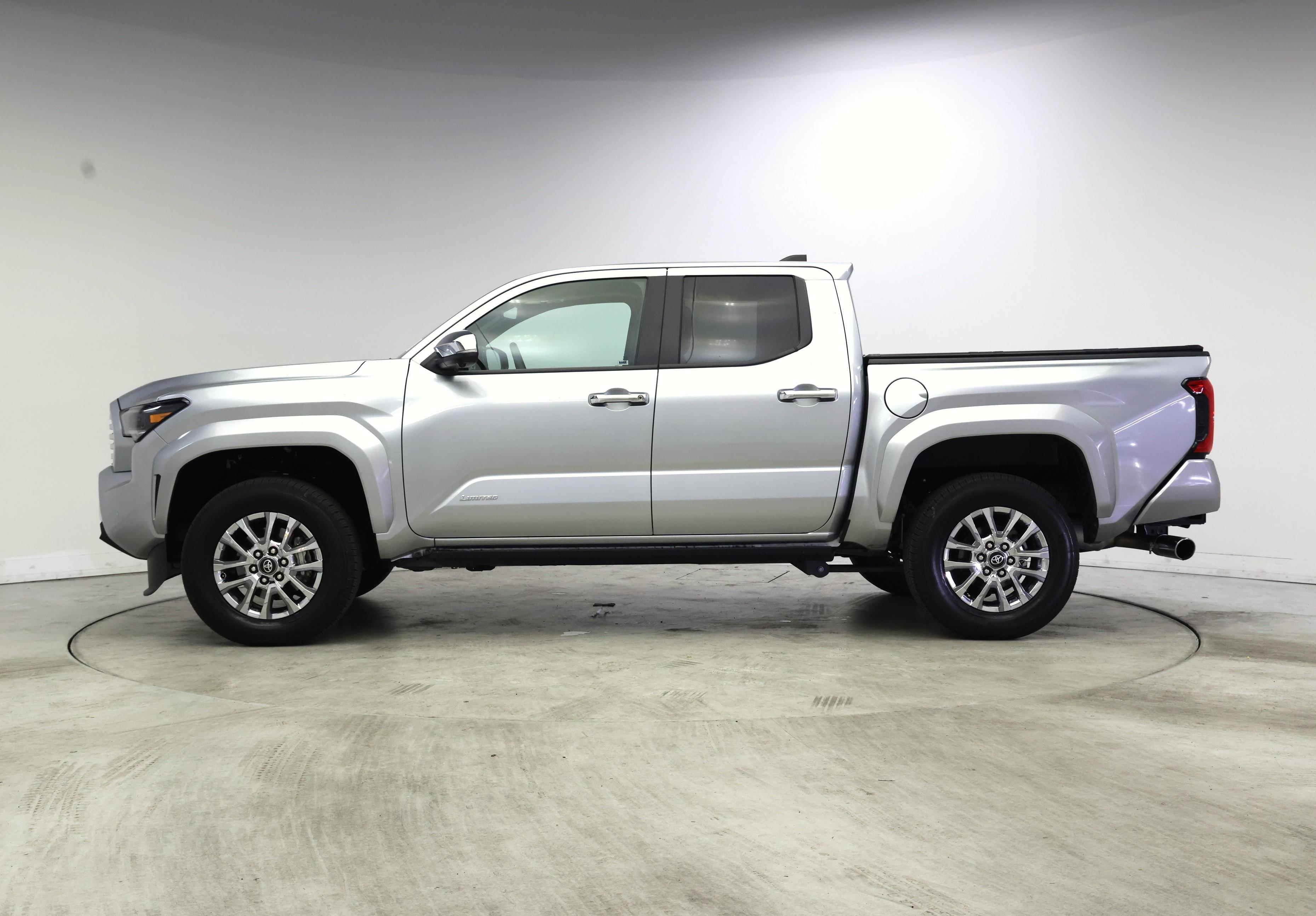 Thumbnail: 2024 Toyota Tacoma - 3