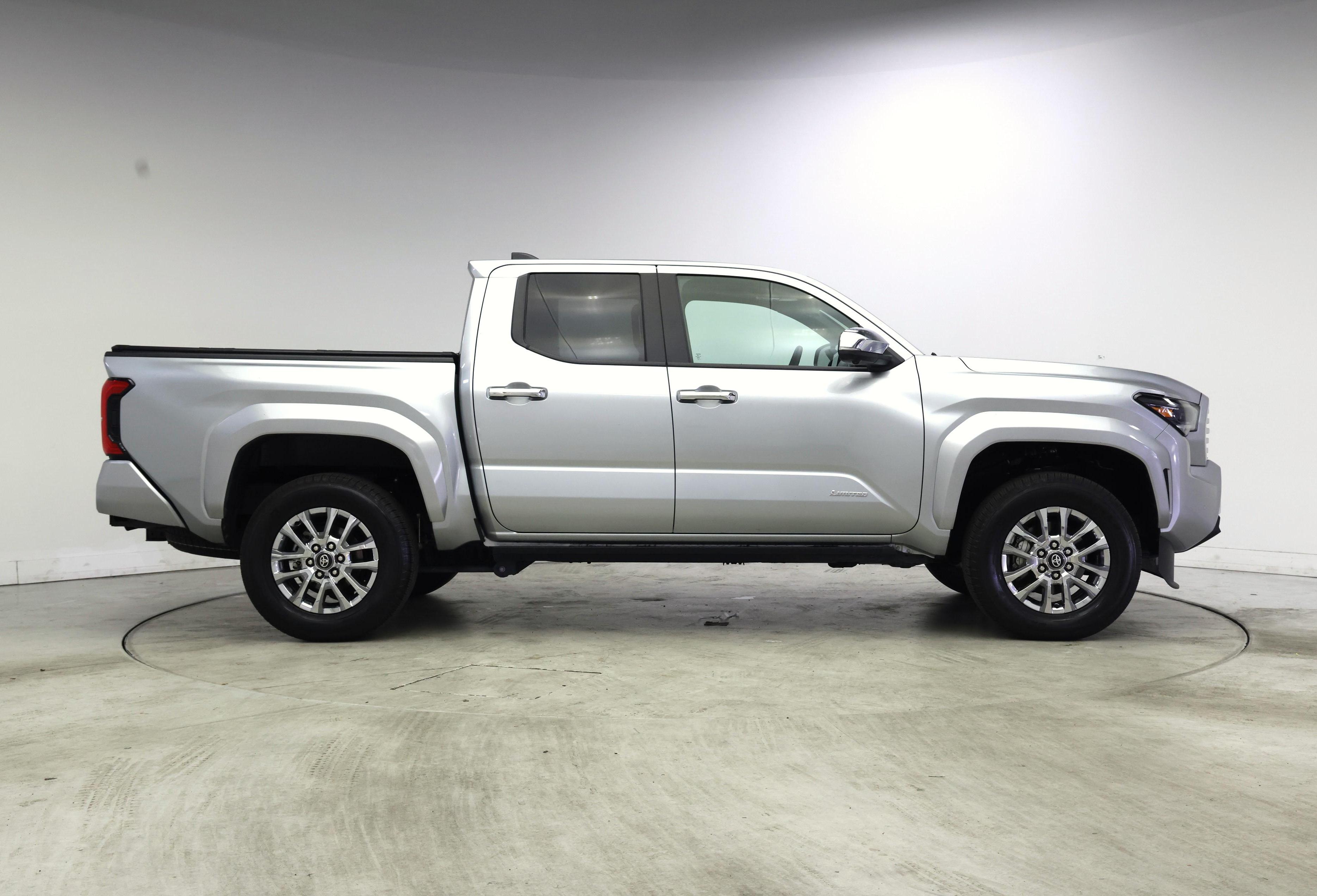 Thumbnail: 2024 Toyota Tacoma - 7