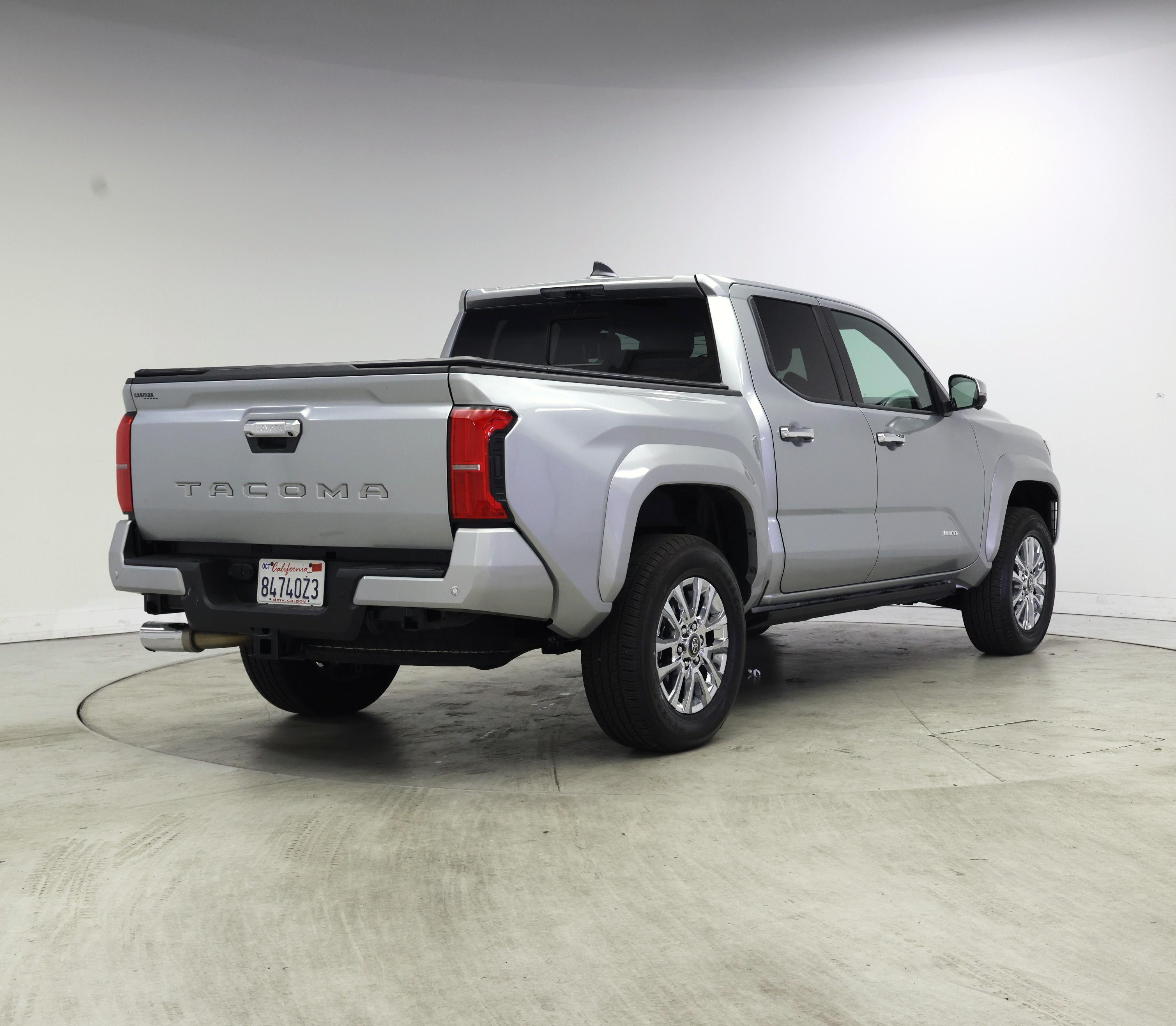 Thumbnail: 2024 Toyota Tacoma - 8