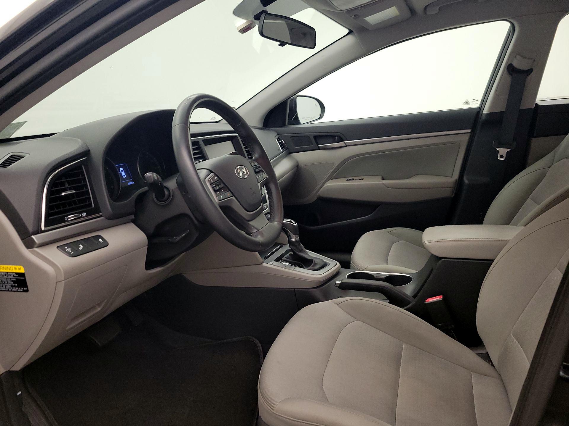 Thumbnail: 2017 Hyundai Elantra - 11