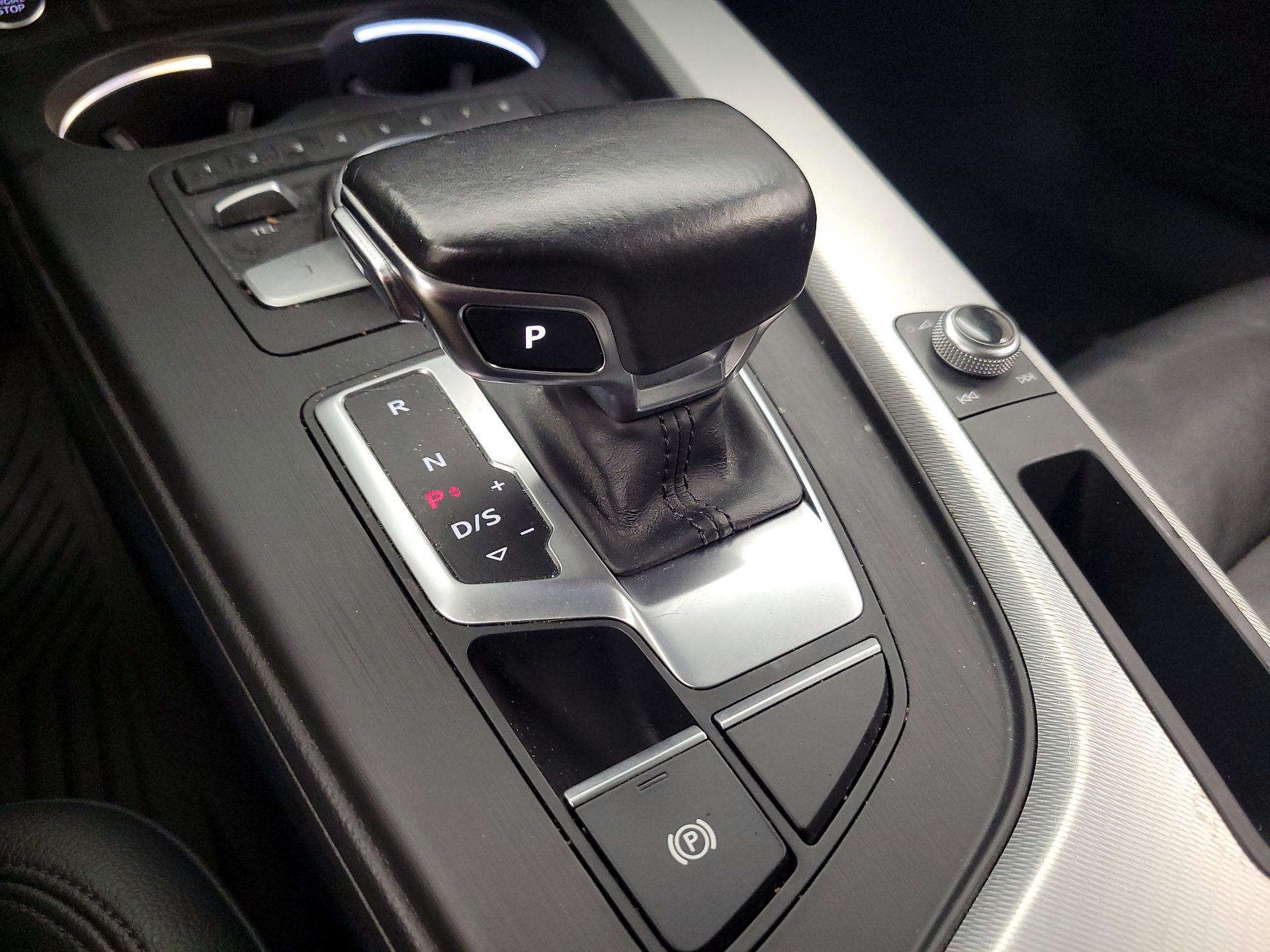 Thumbnail: 2017 Audi A4 - 18