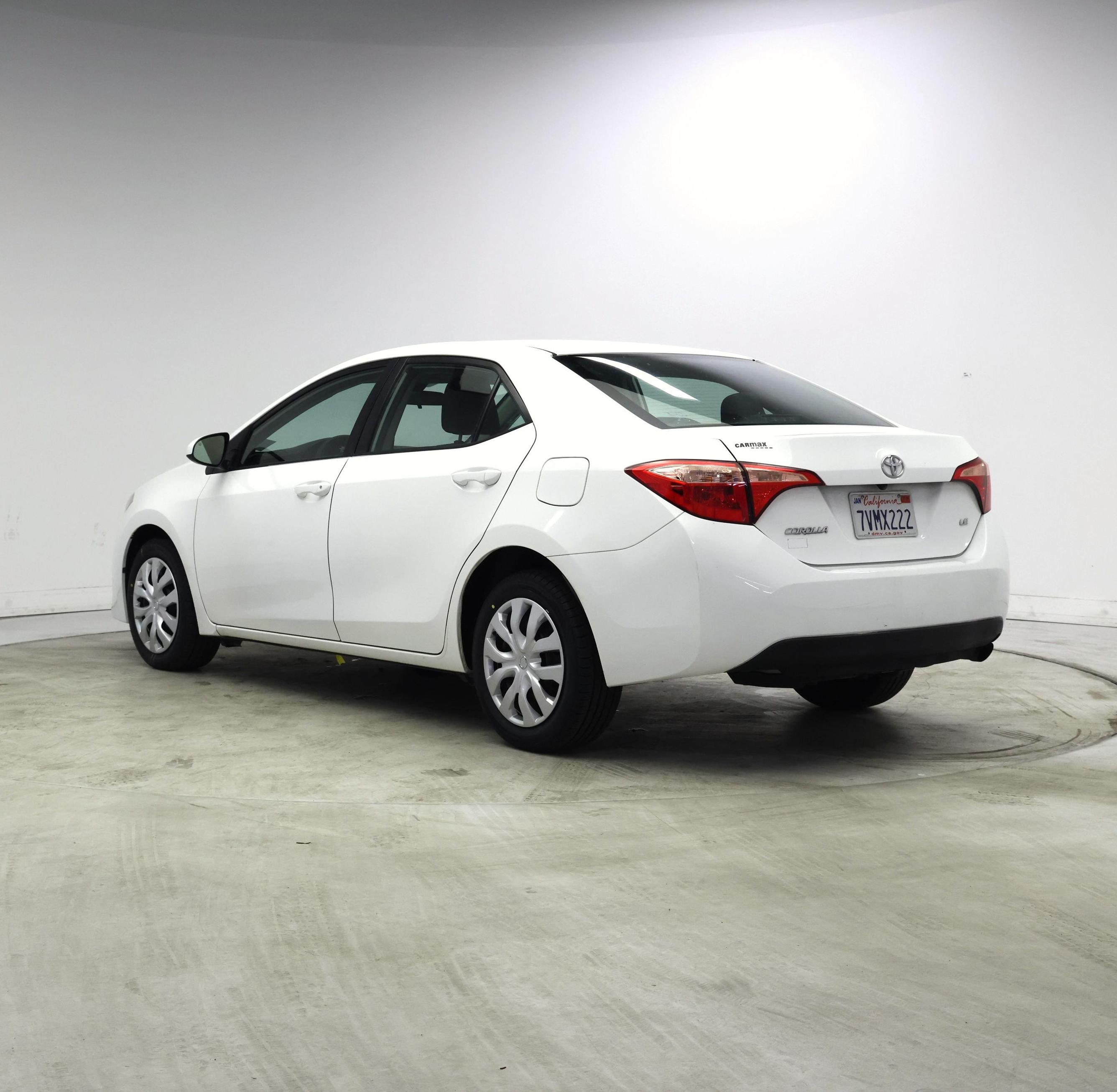 Thumbnail: 2017 Toyota Corolla - 2