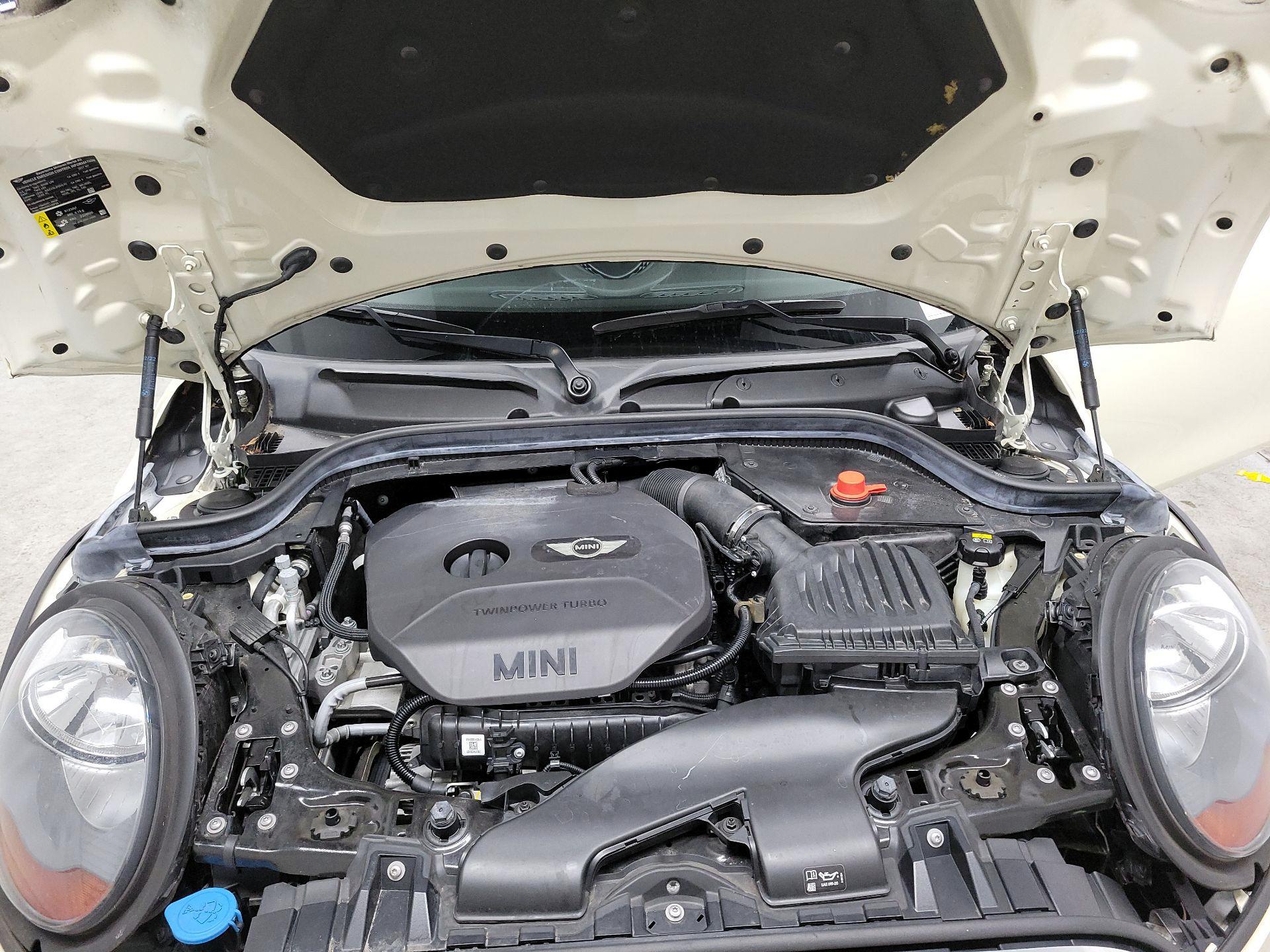 Thumbnail: 2017 MINI Cooper Hardtop - 20