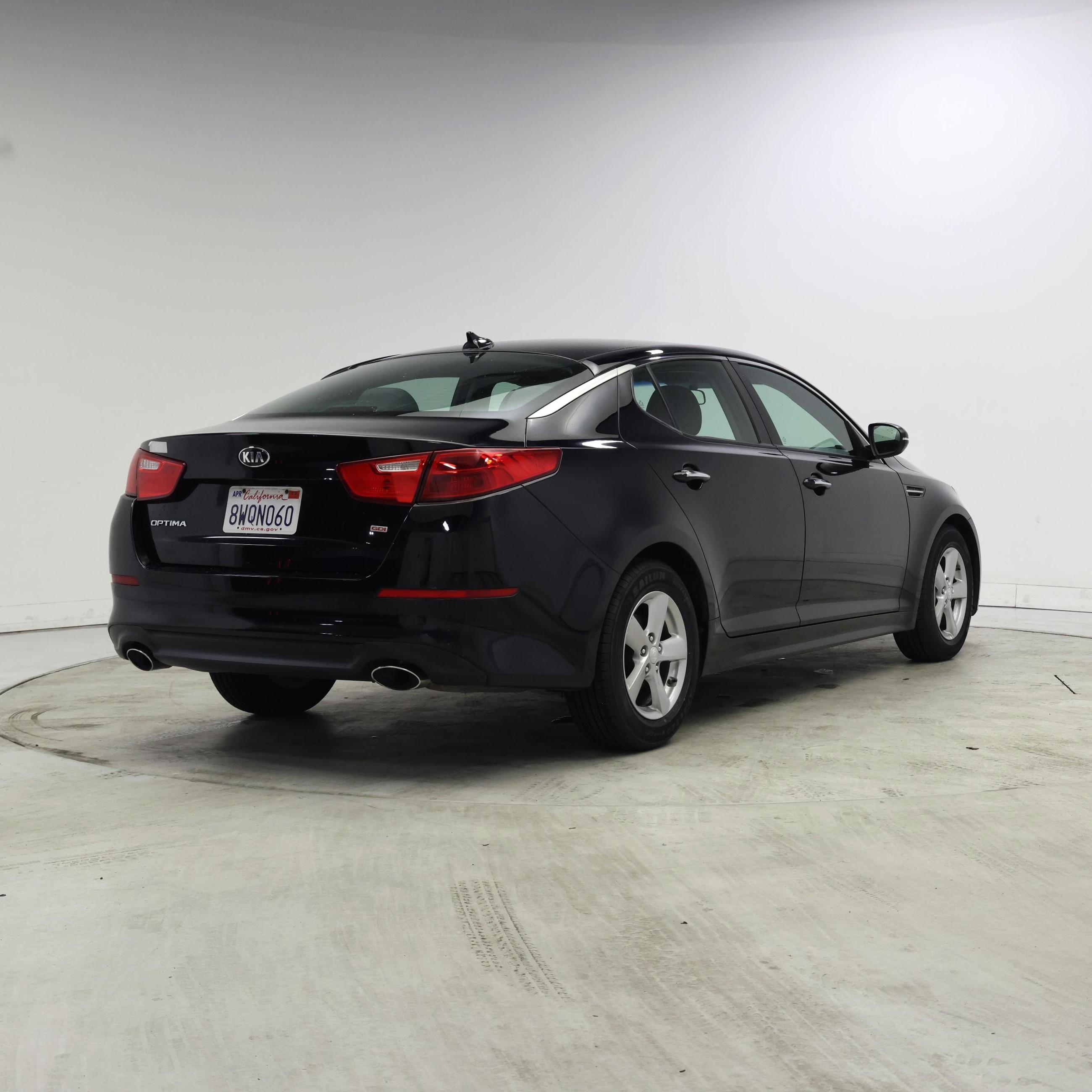 Thumbnail: 2015 Kia Optima - 8