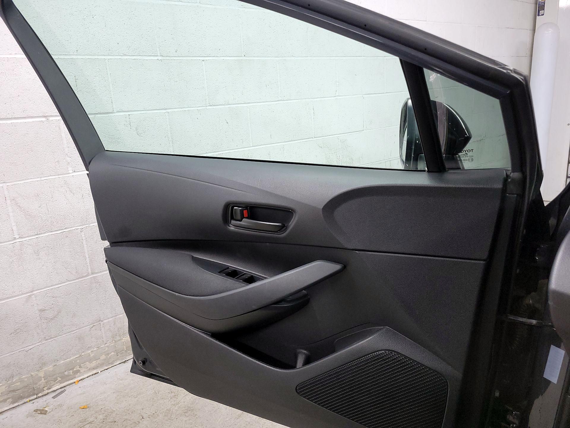 Thumbnail: 2023 Toyota Corolla - 12