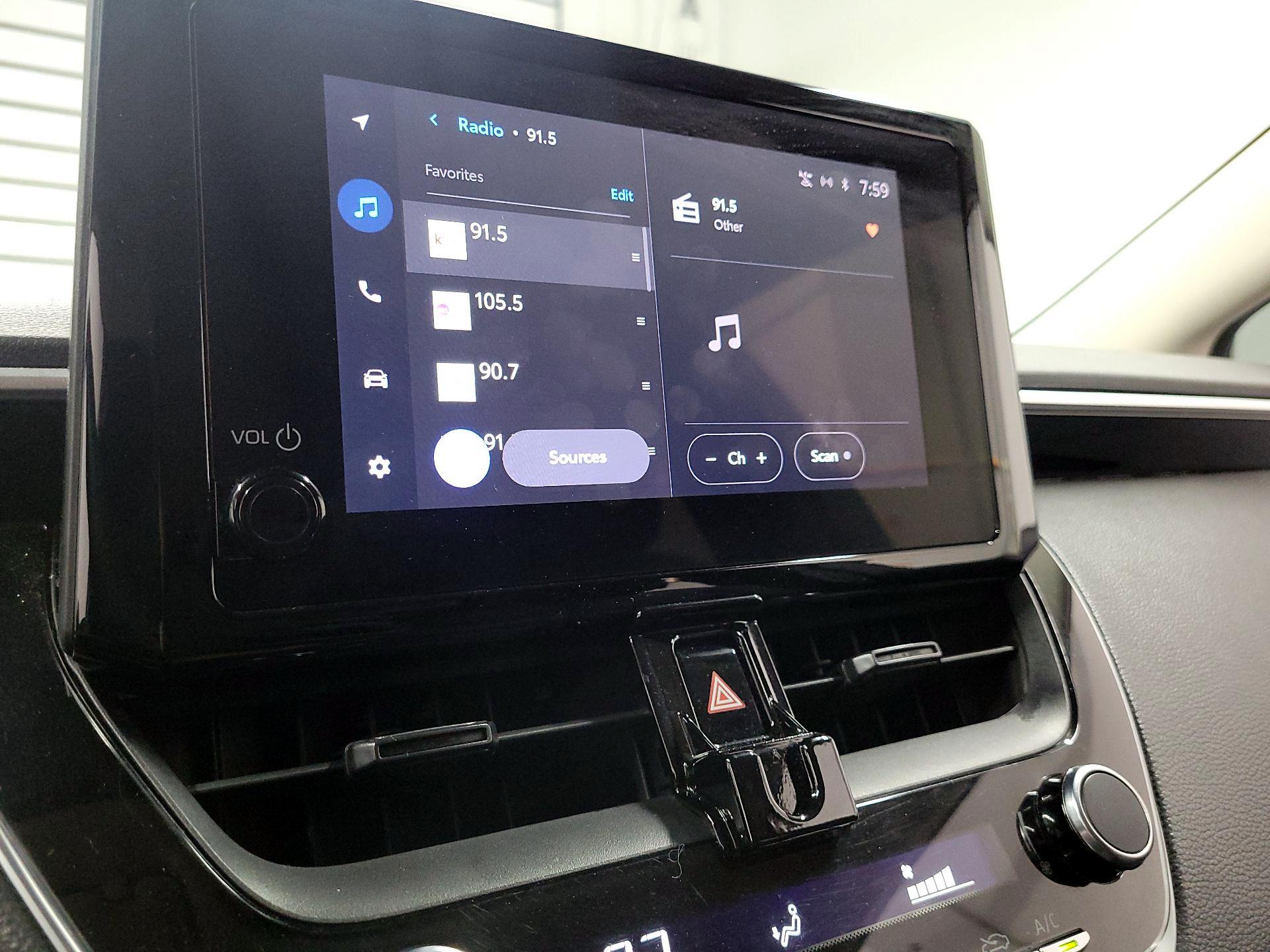 Thumbnail: 2023 Toyota Corolla - 15