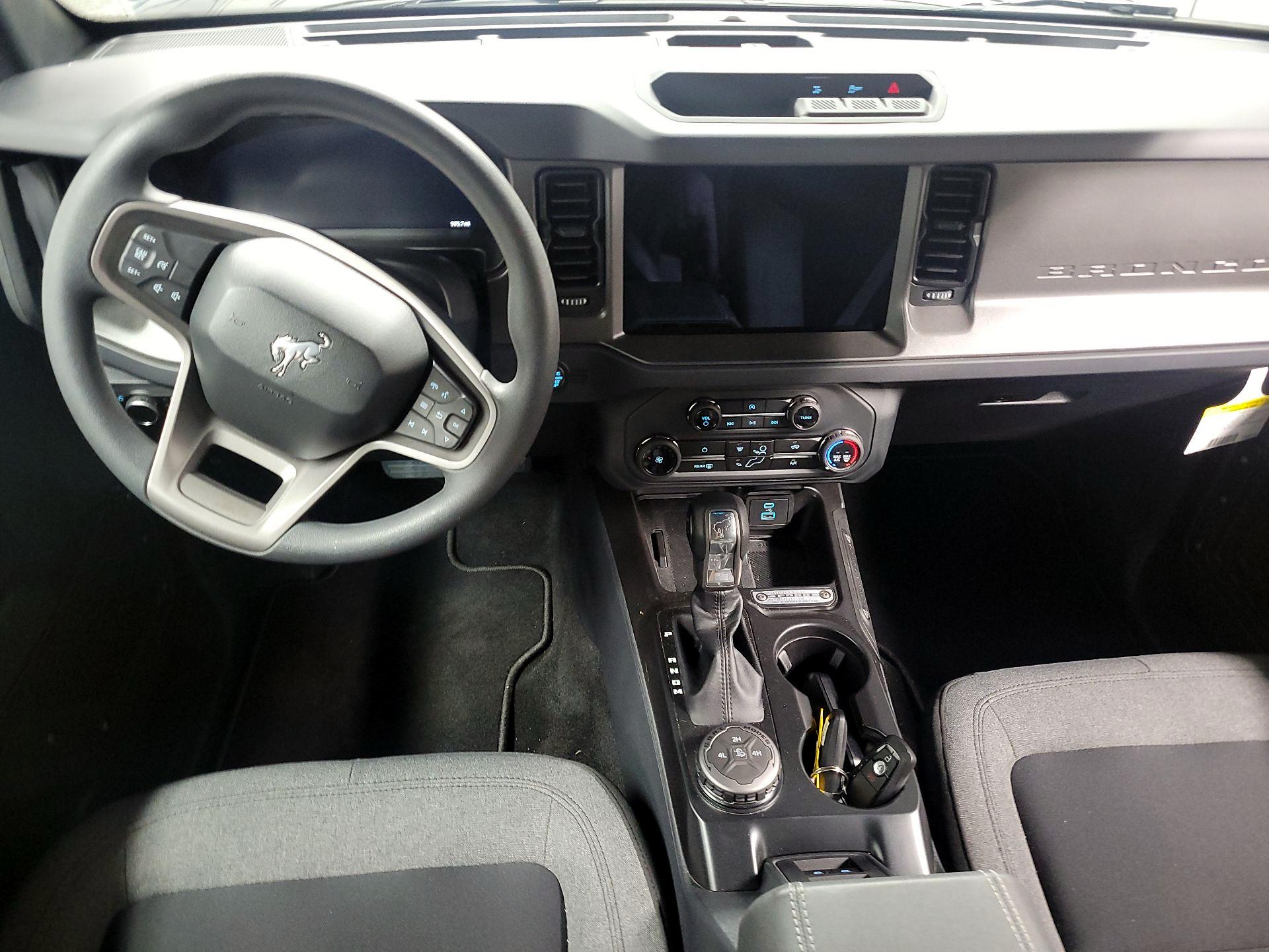 Thumbnail: 2025 Ford Bronco - 9