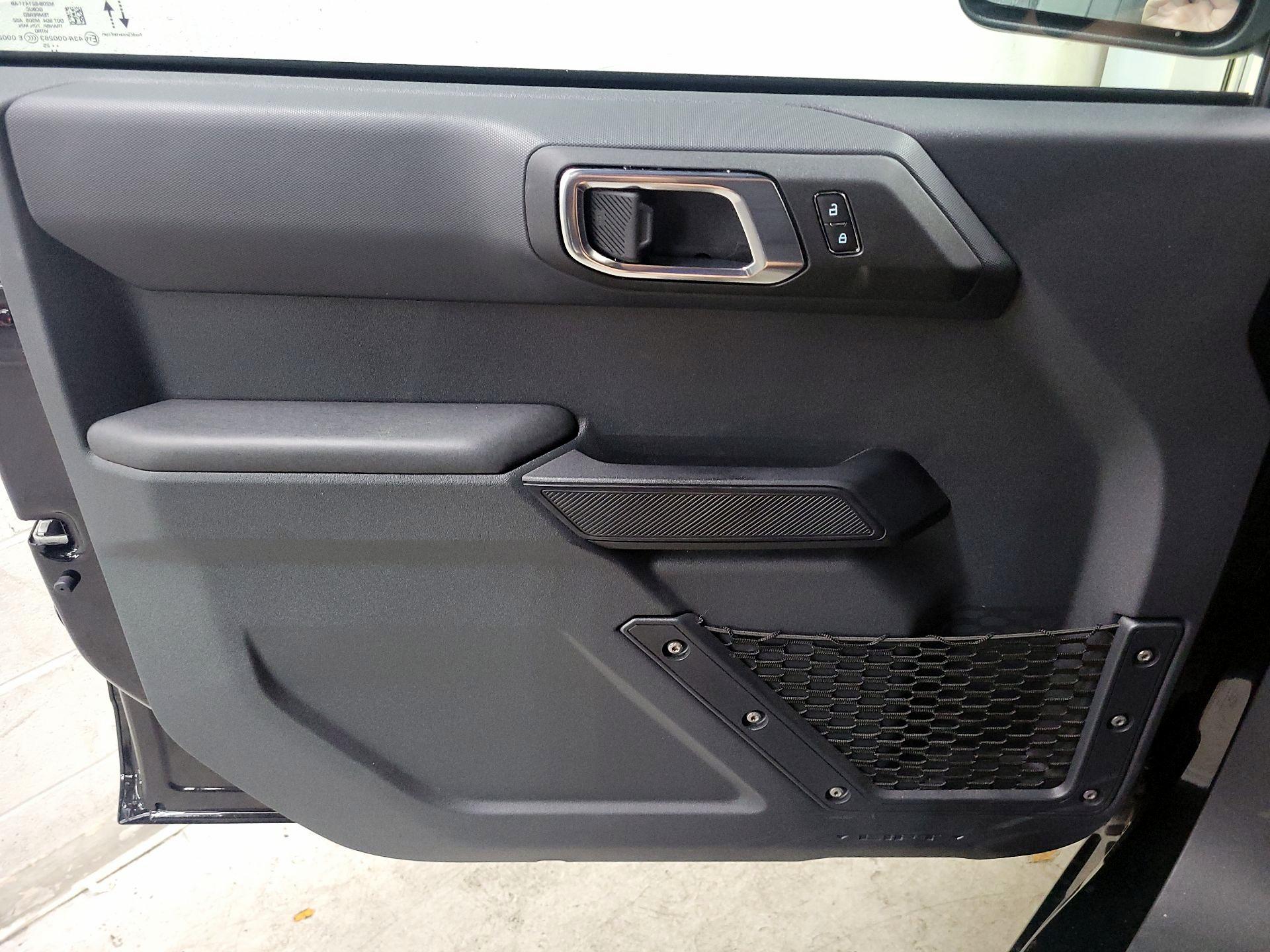 Thumbnail: 2025 Ford Bronco - 12