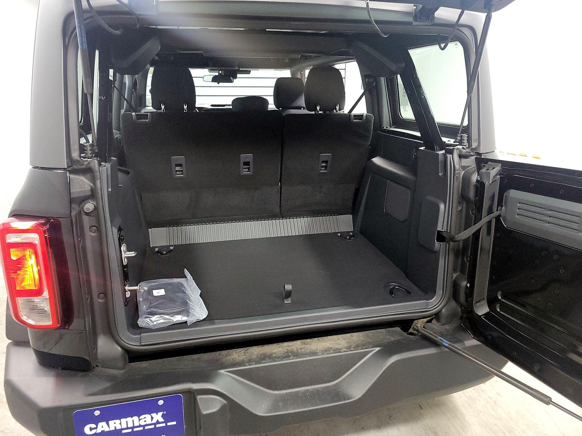 Thumbnail: 2025 Ford Bronco - 17