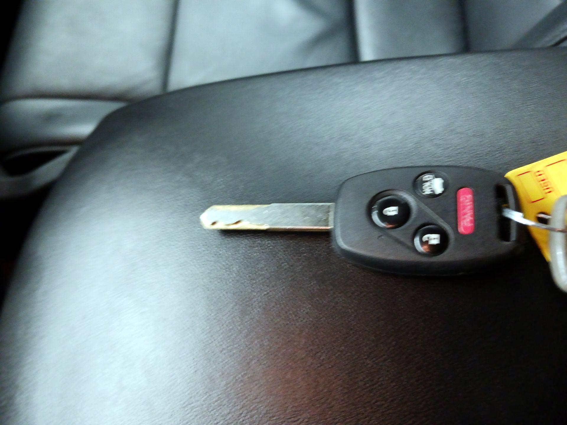 Thumbnail: 2014 Honda Pilot - 18