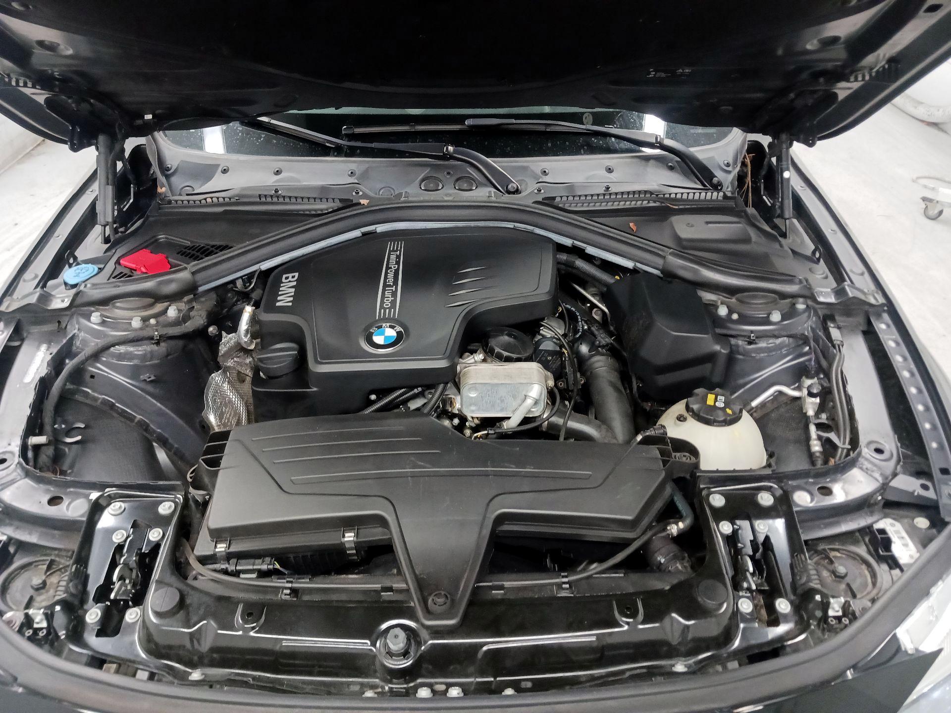 Thumbnail: 2016 BMW 3 Series - 17