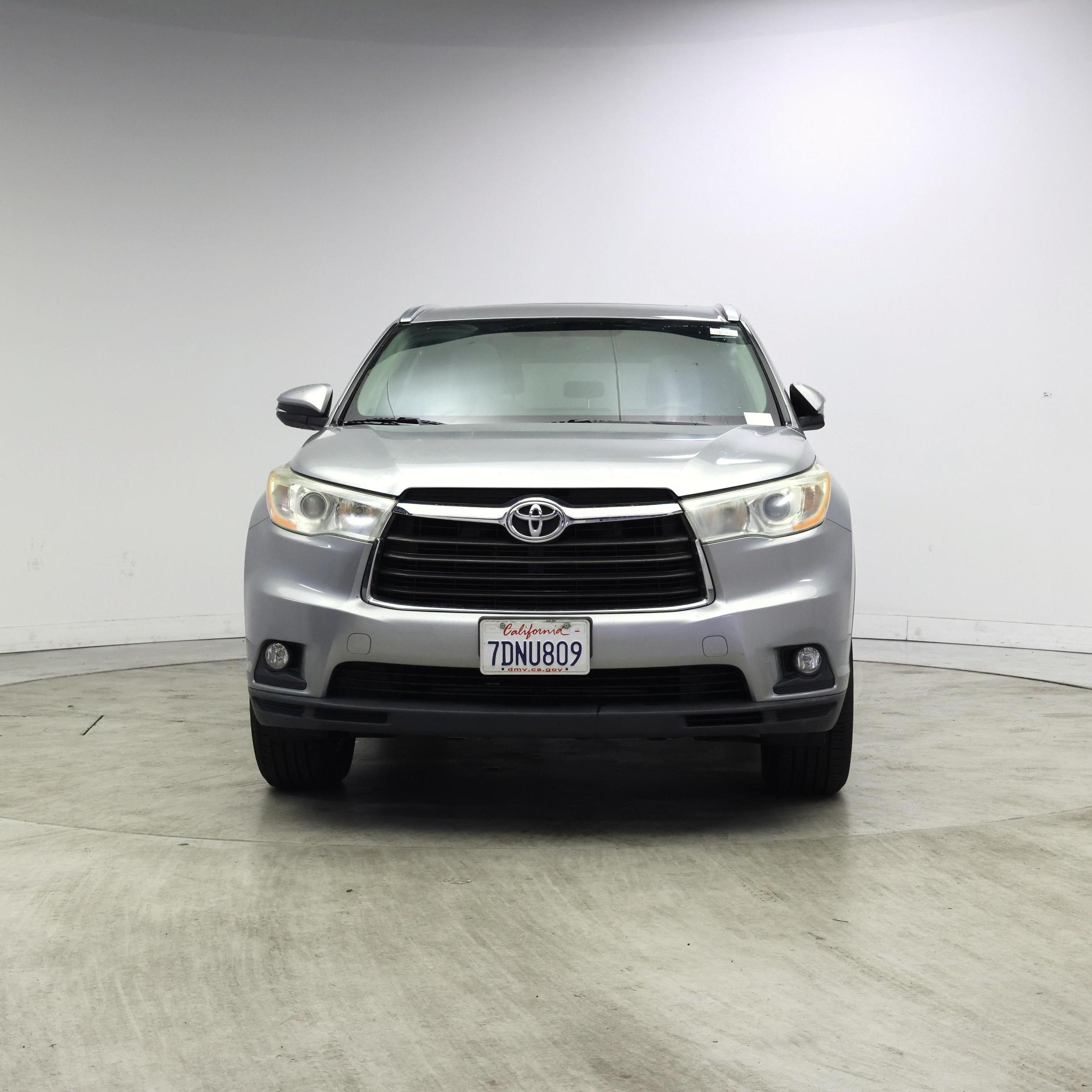 Thumbnail: 2014 Toyota Highlander - 5